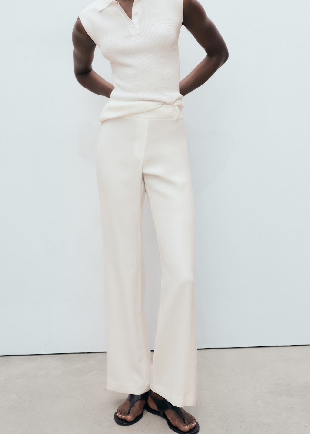 Straight-leg pants with belt loops