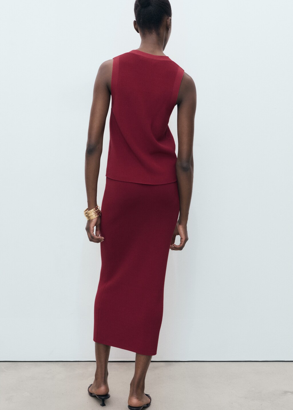 Fine knit midi skirt - image 3
