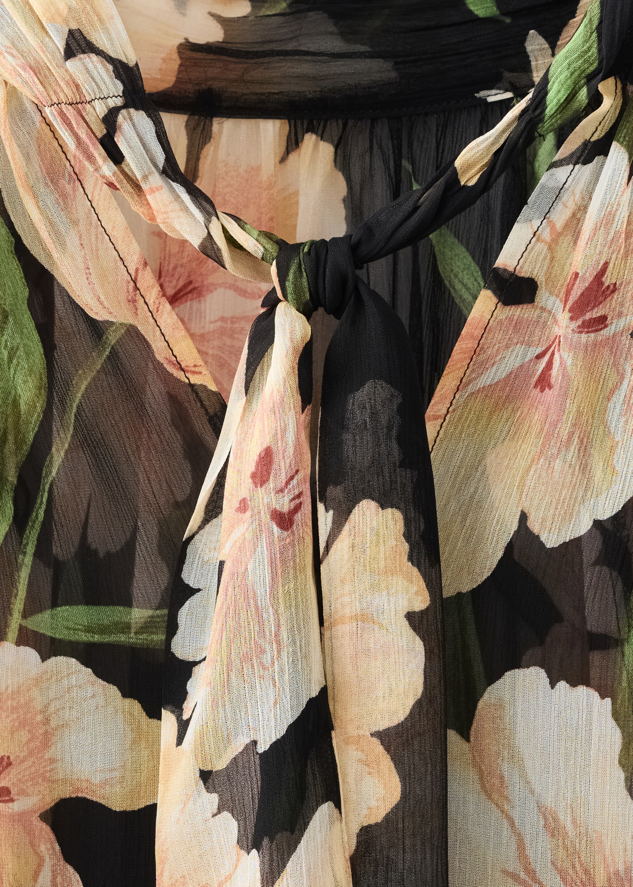 Semi-transparent floral blouse - Details of the article 0, Black. Ref: 17074099-00.