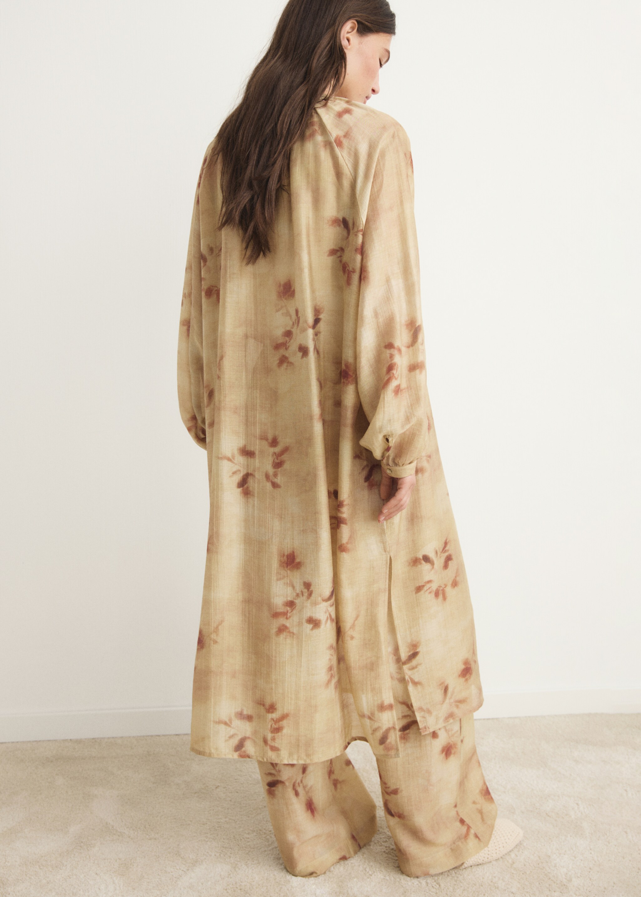 Bladprint caftan - Achterkant van het artikel, Zand. Ref: 17074103-00.