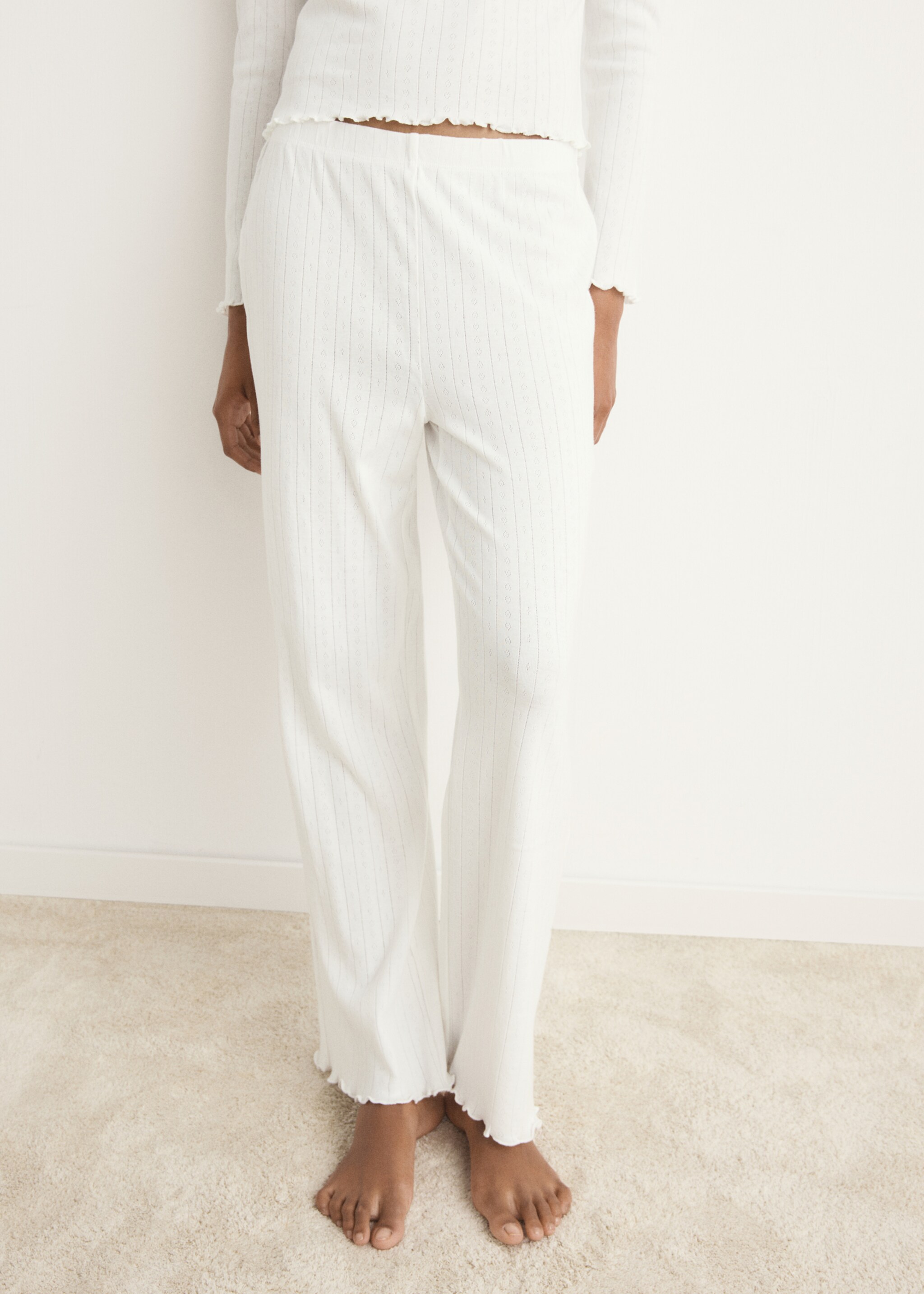 Two-piece openwork cotton pyjamas - Details of the article 6, White. Ref: 17074109-00.