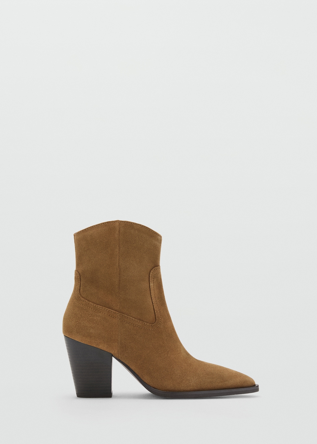 Suede ankle boots with pointed toe and block heel