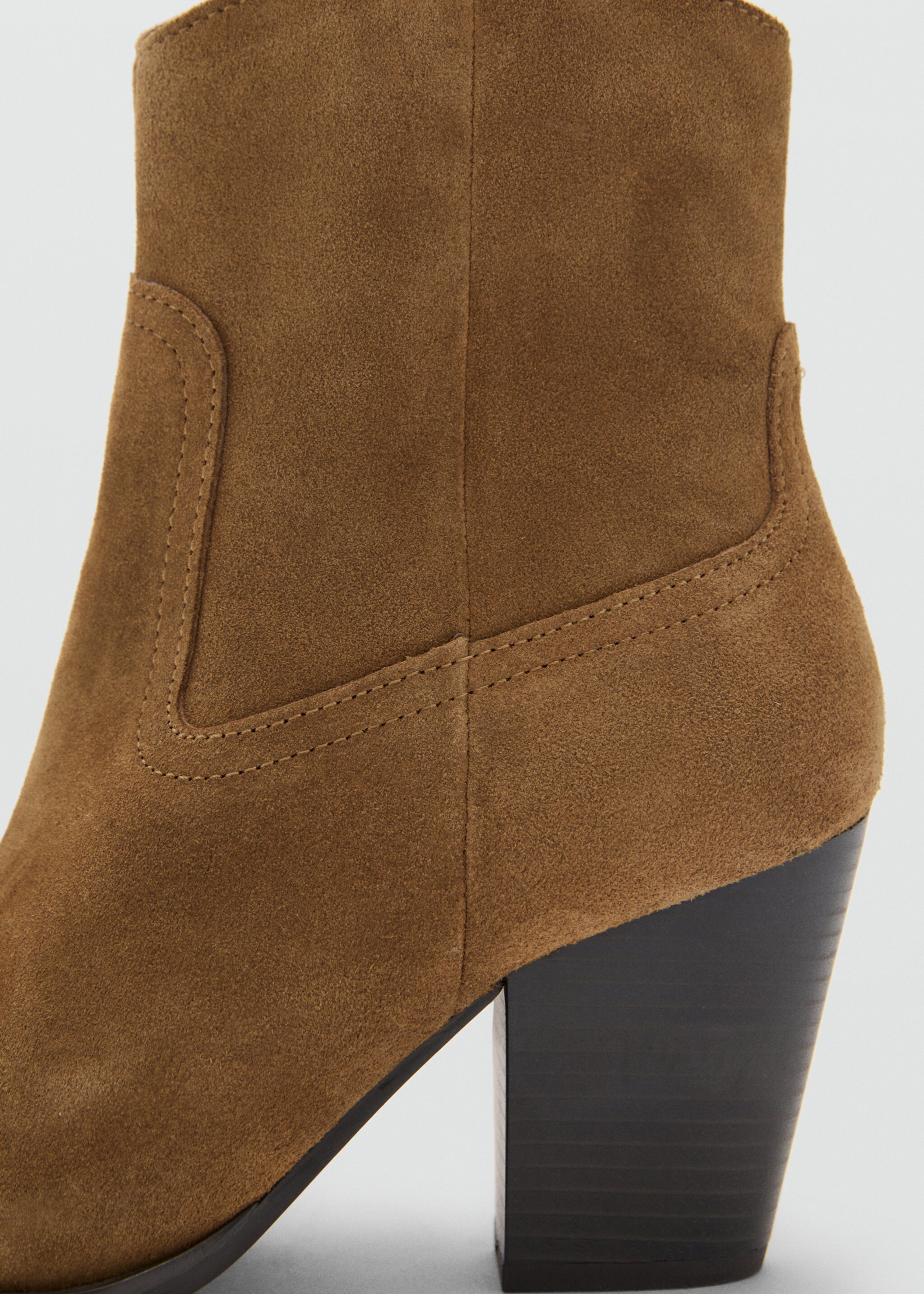 Suede block-heel boots - Details of the article 1, Tobacco Brown. Ref: 17074116-00.