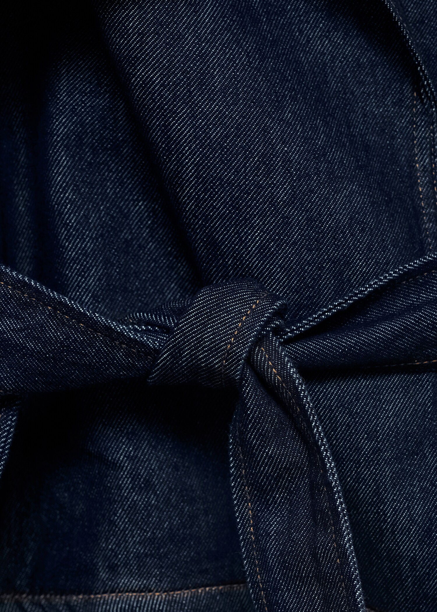 Short denim trench coat with belt - Details of the article 0