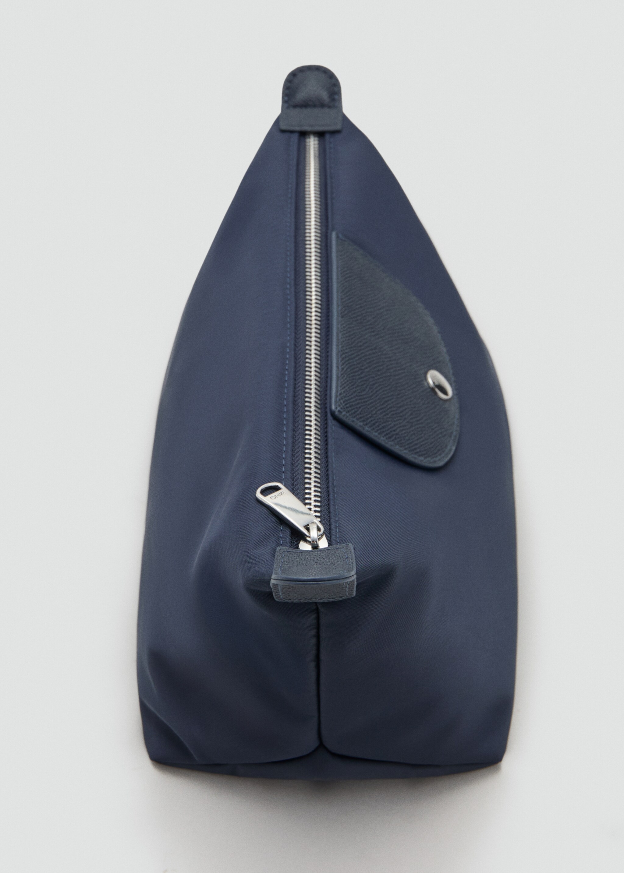 Large combined nylon toiletry bag - Details of the article 1, Navy. Ref: 17074122-00.