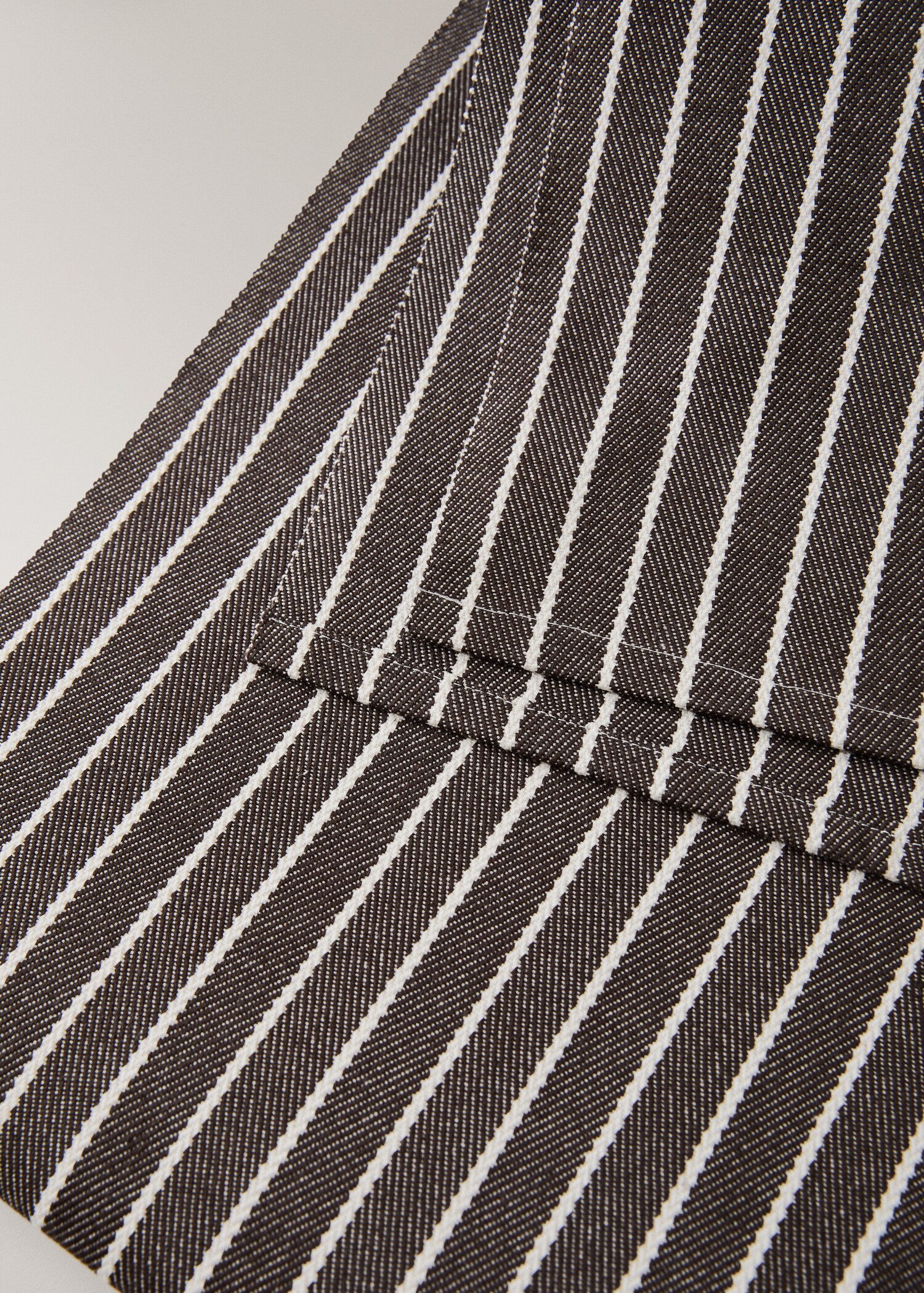 Striped cotton table runner - Details of the article 1