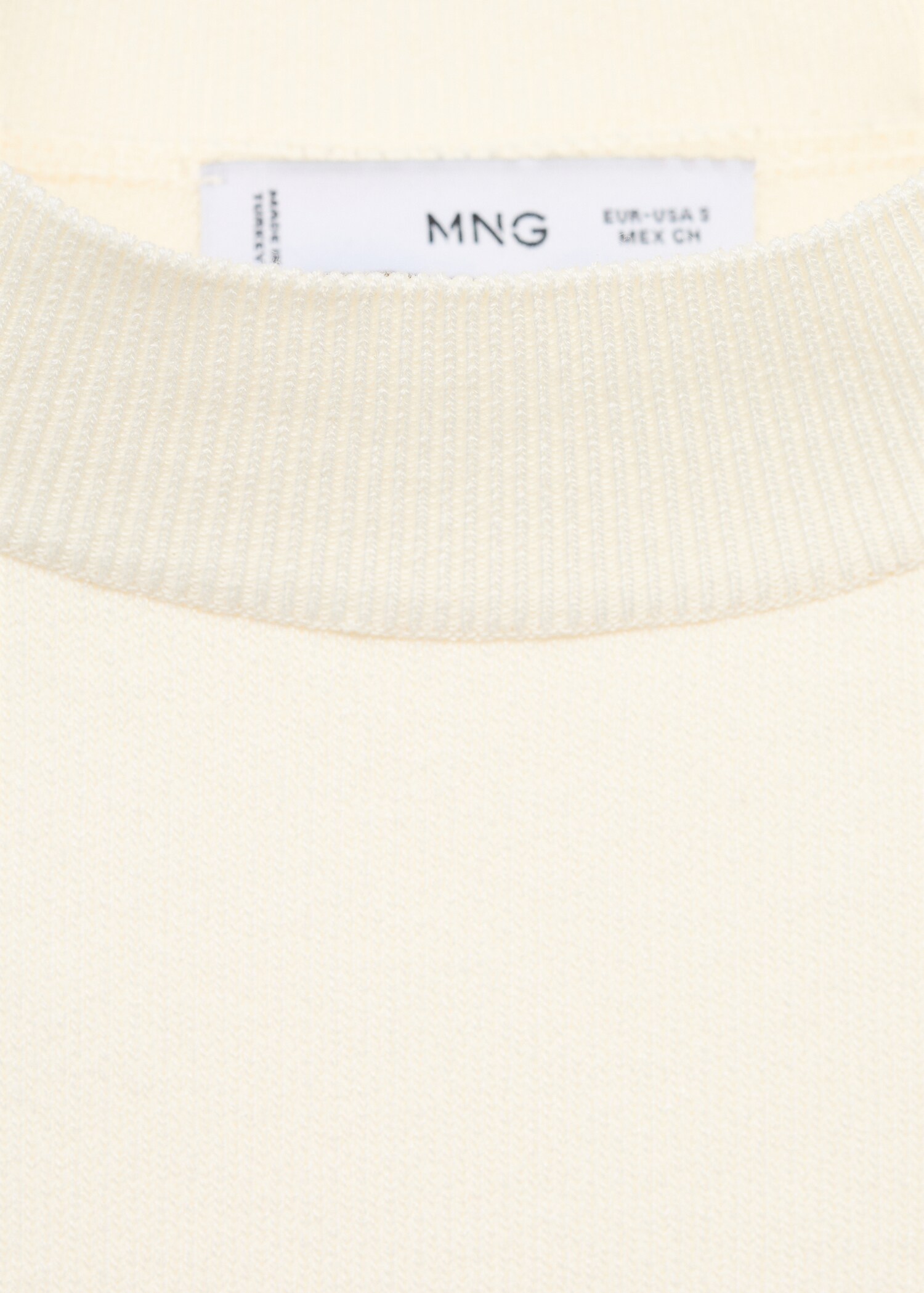 Short-sleeved fine-knit sweater - Details of the article 0