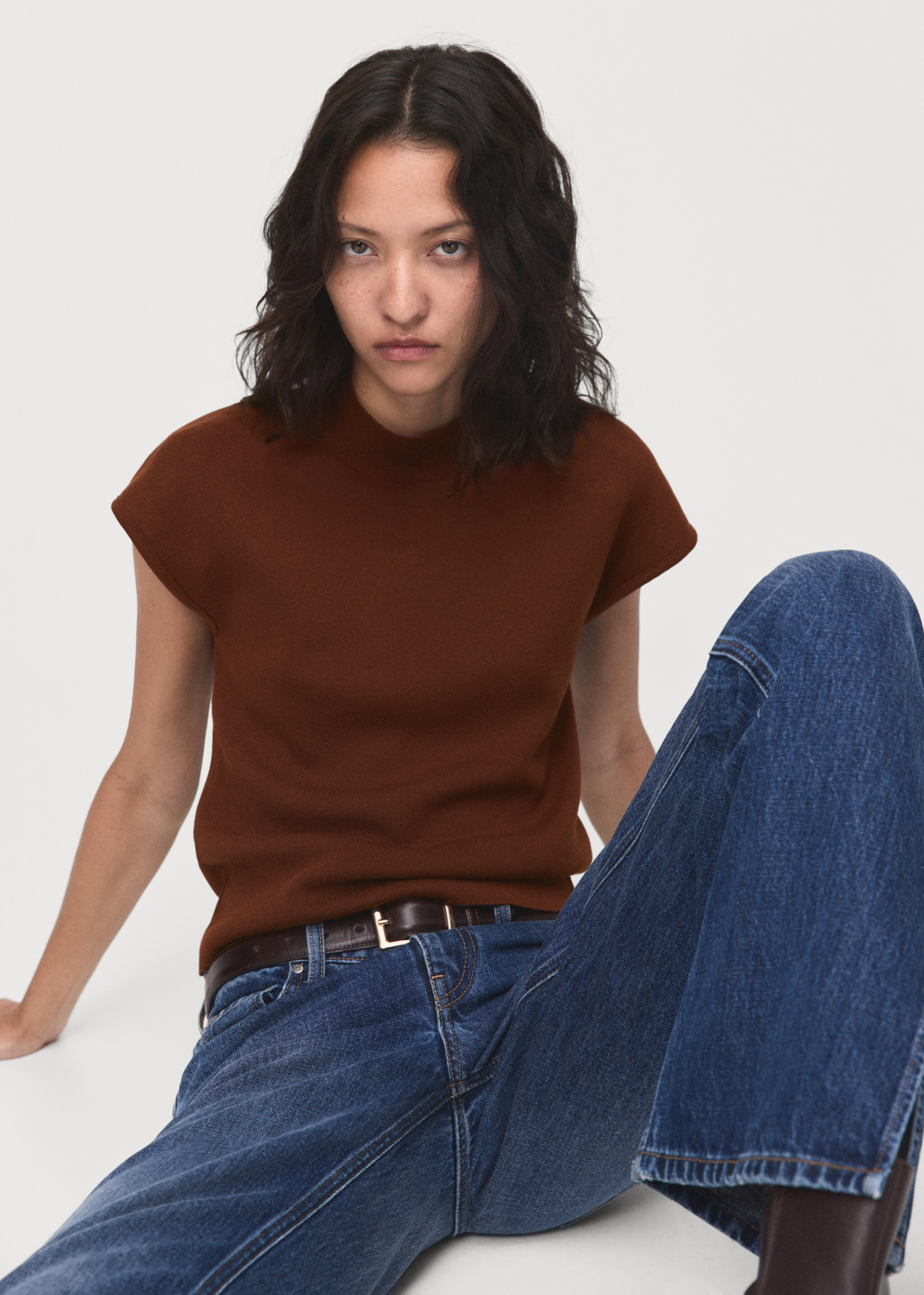 Short-sleeved fine-knit sweater - Medium plane, Brown. Ref: 17074129-00.