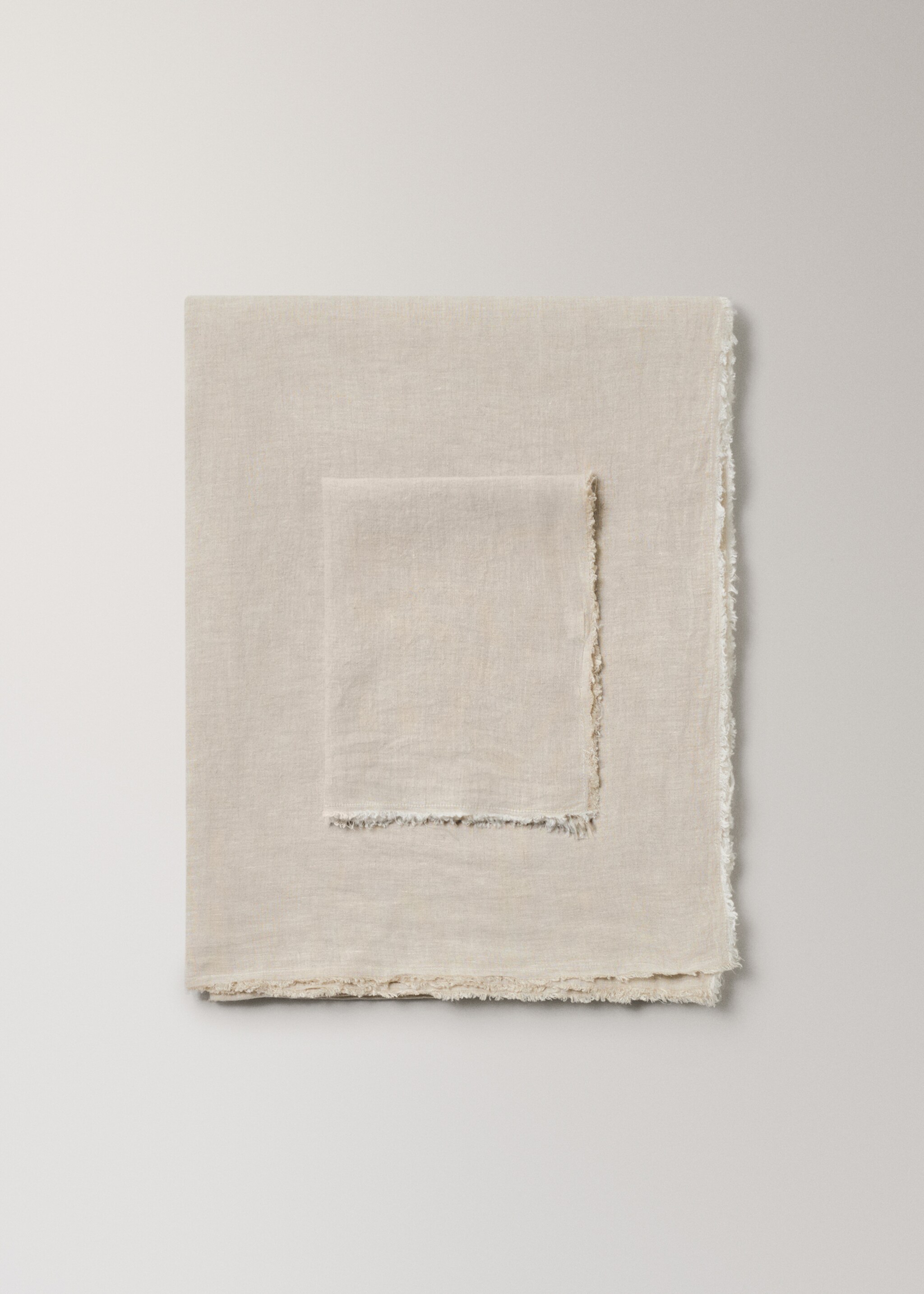 Linneservetter med fransad kant - Detaljer om artikeln 3, Ljus/pastellbrun. Ref: 17074130-00.