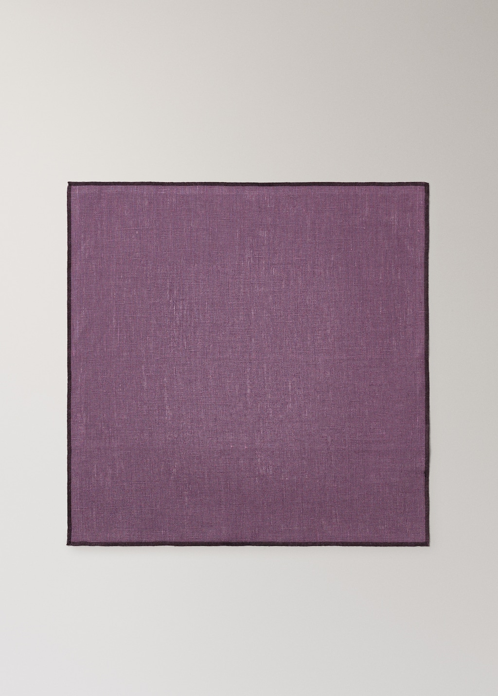 100% linen napkins with contrasting overlock stitching