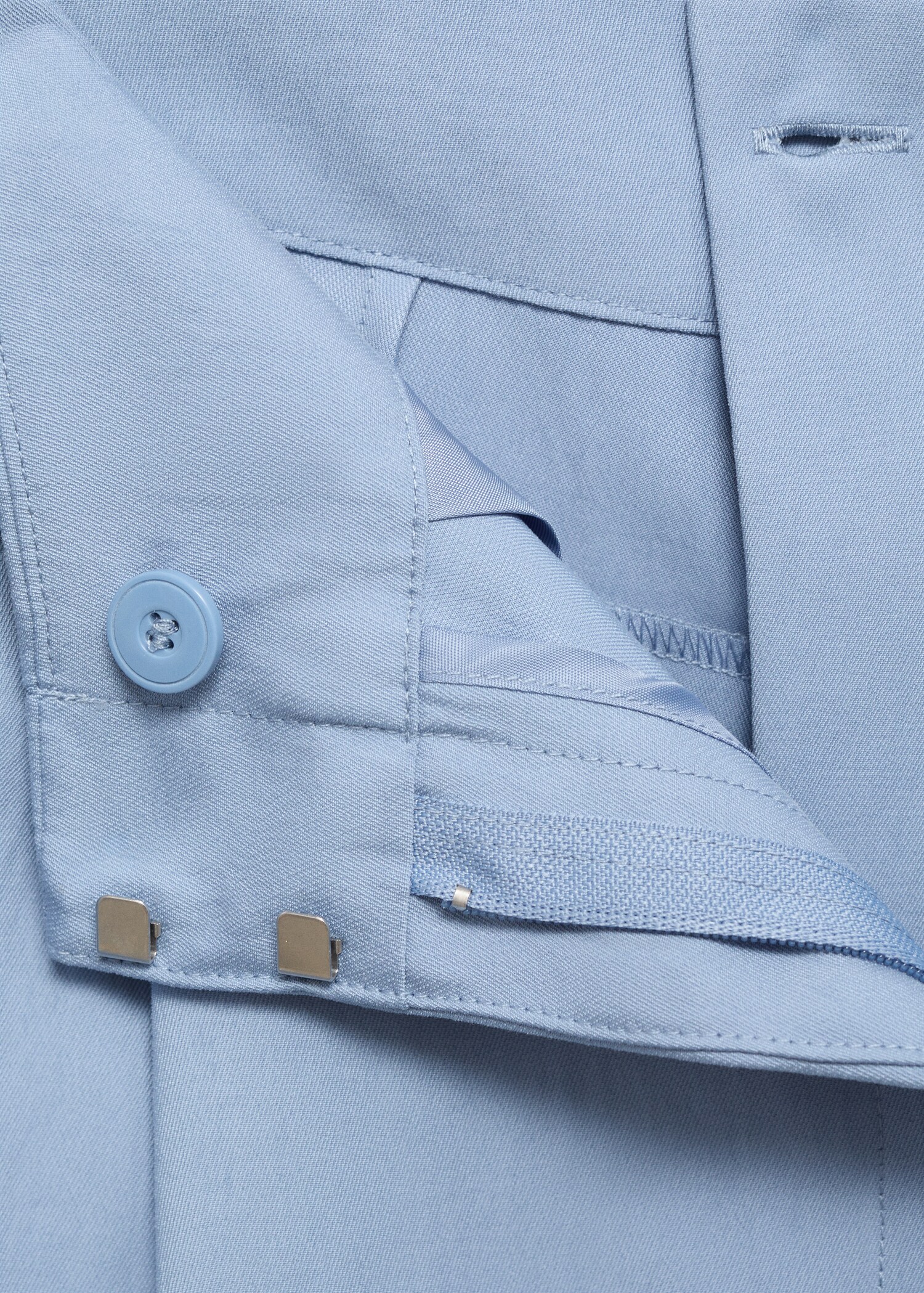 Paperbag trousers with belt - Details of the article 0