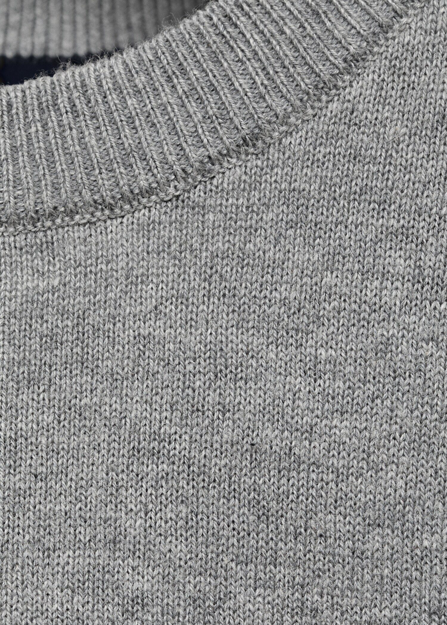 Knitted sweater with ribbed details - Details of the article 8