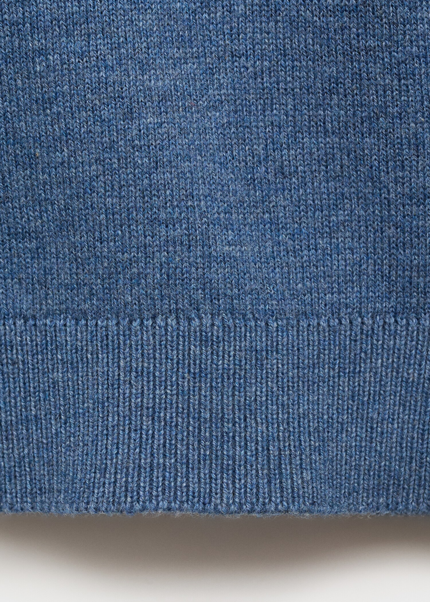 Camisola de gola com fecho - Pormenor do artigo 0