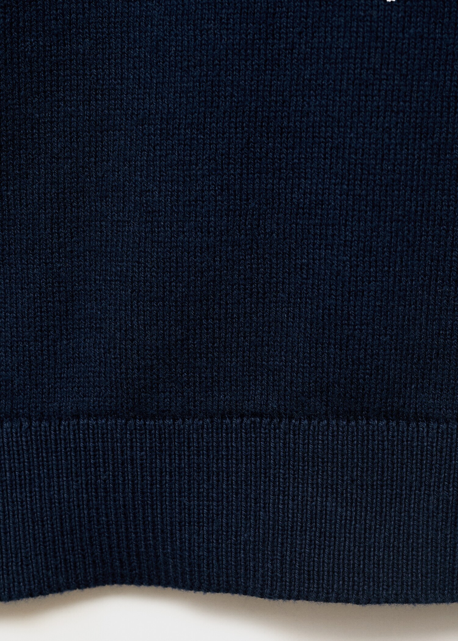 Pull-over col fermeture Éclair - Détail de l'article 0