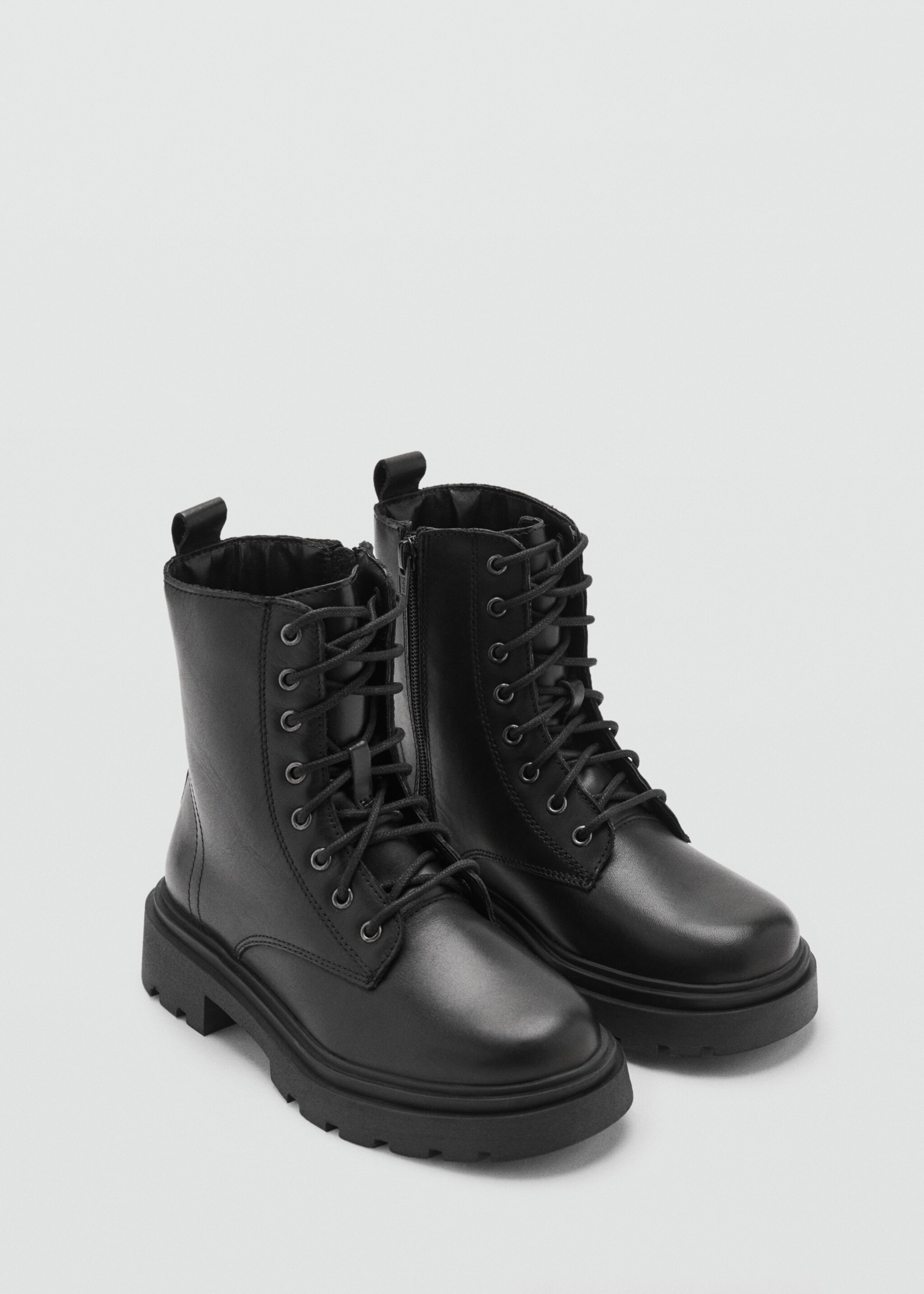 Bottines cuir lacets - Plan moyen, Noir. Ref: 17074423-00.