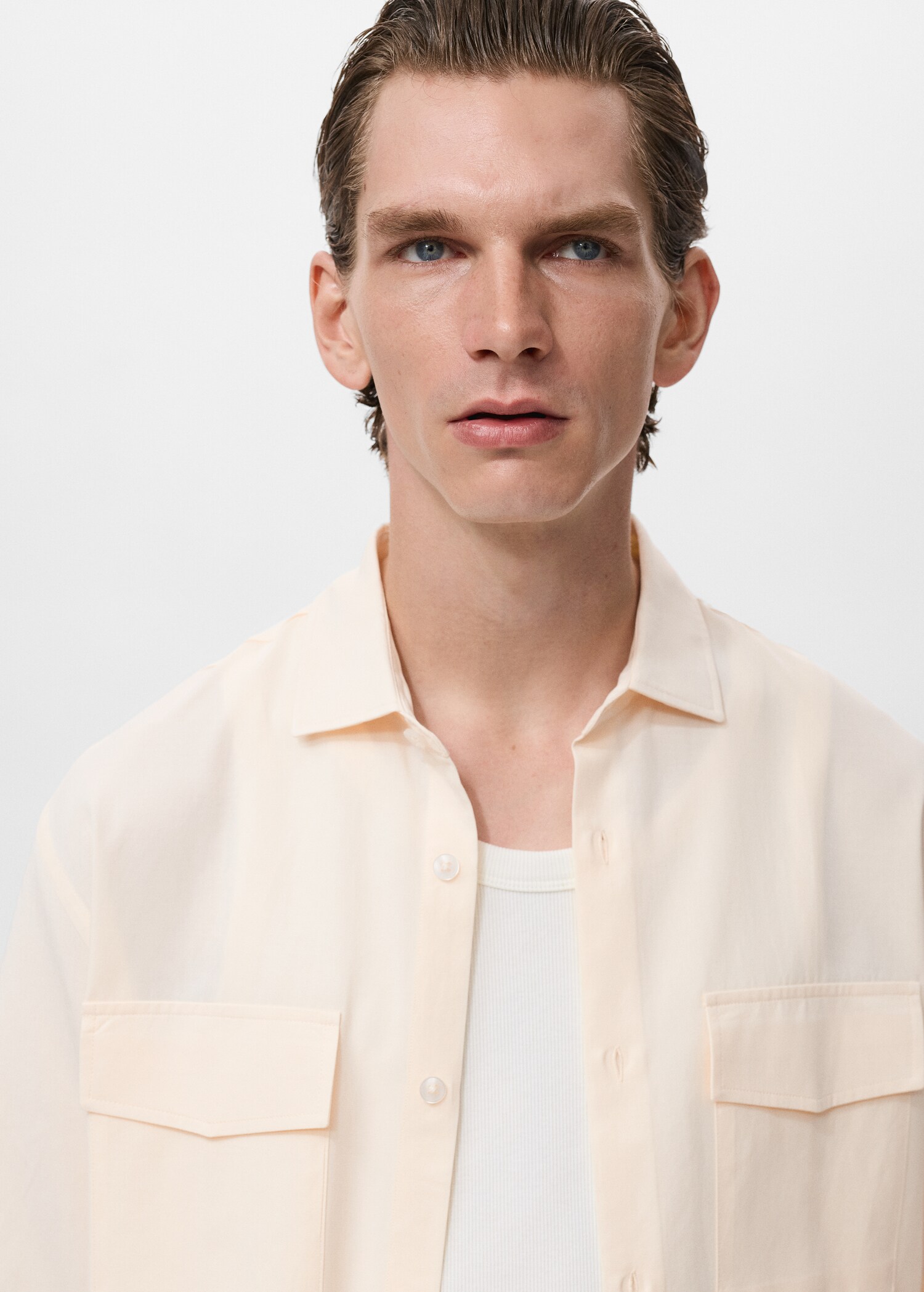 Regular-fit cotton shirt with pocket - Details of the article 1