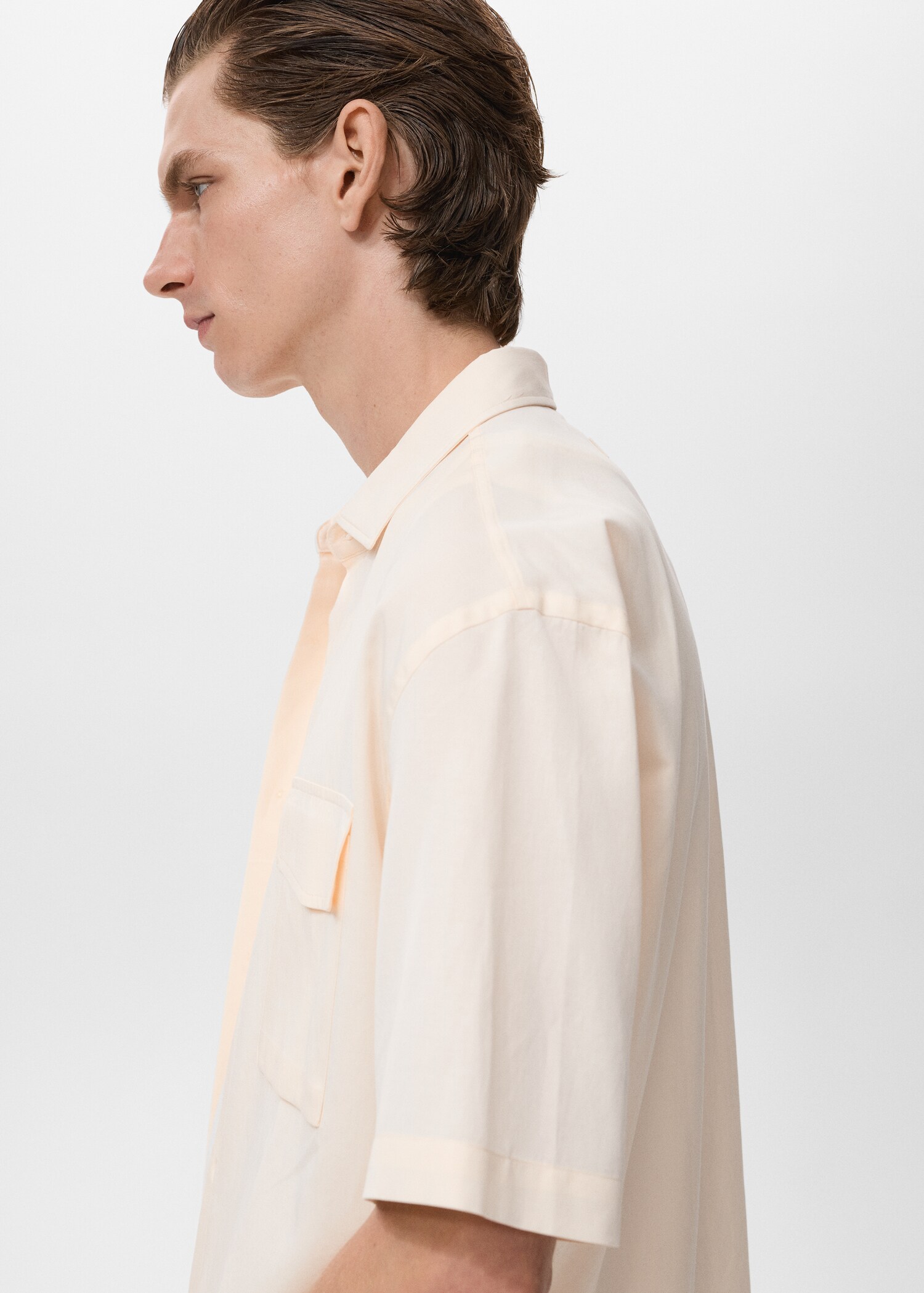 Regular-fit cotton shirt with pocket - Details of the article 2