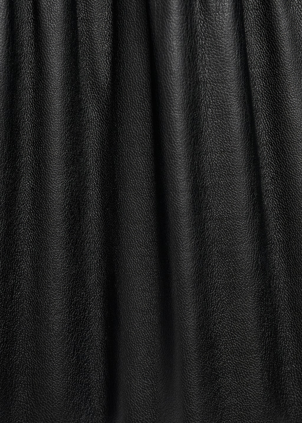 Pleated leather-effect skirt