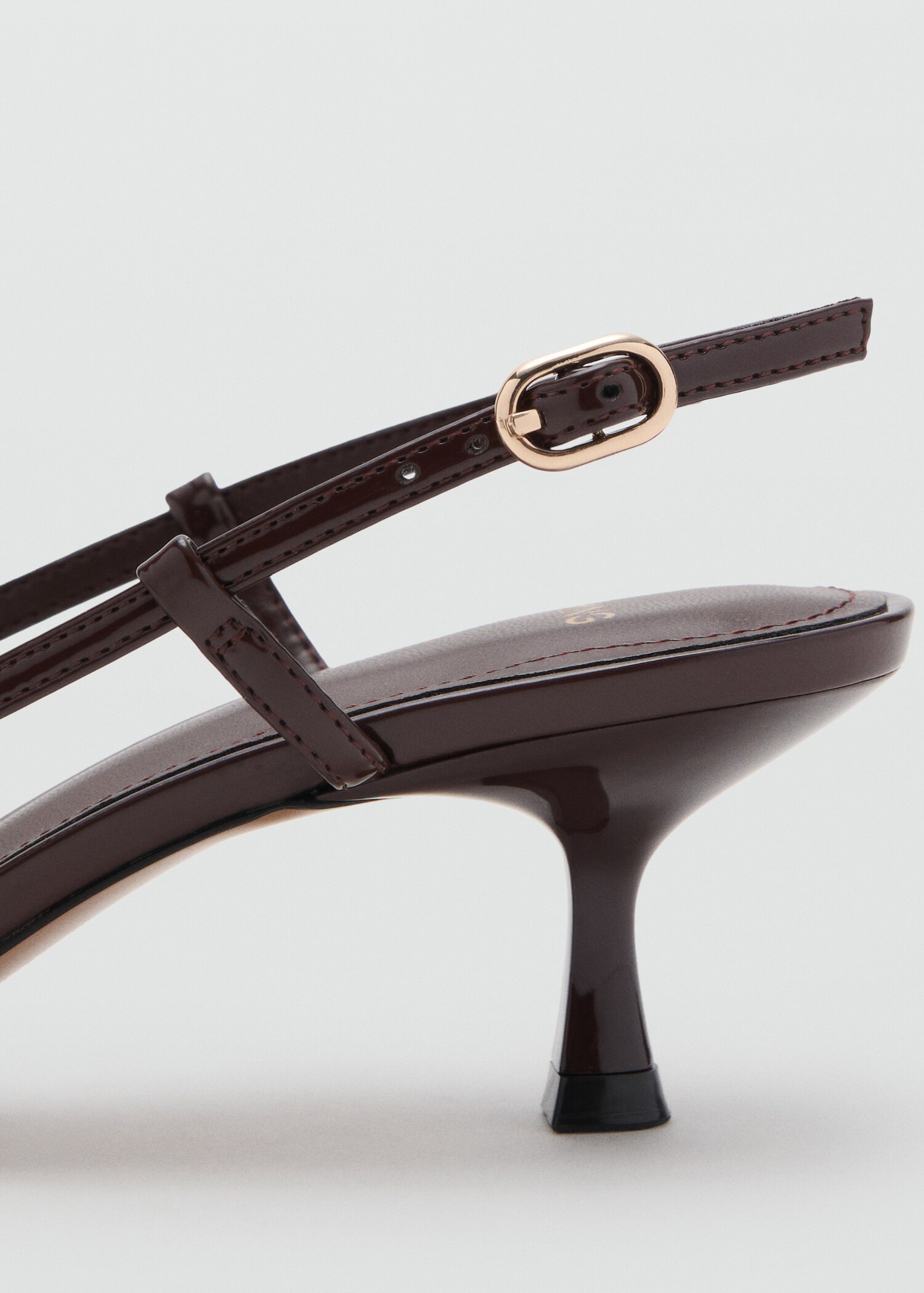 Kitten-heel patent leather shoes - Women | MANGO United Kingdom