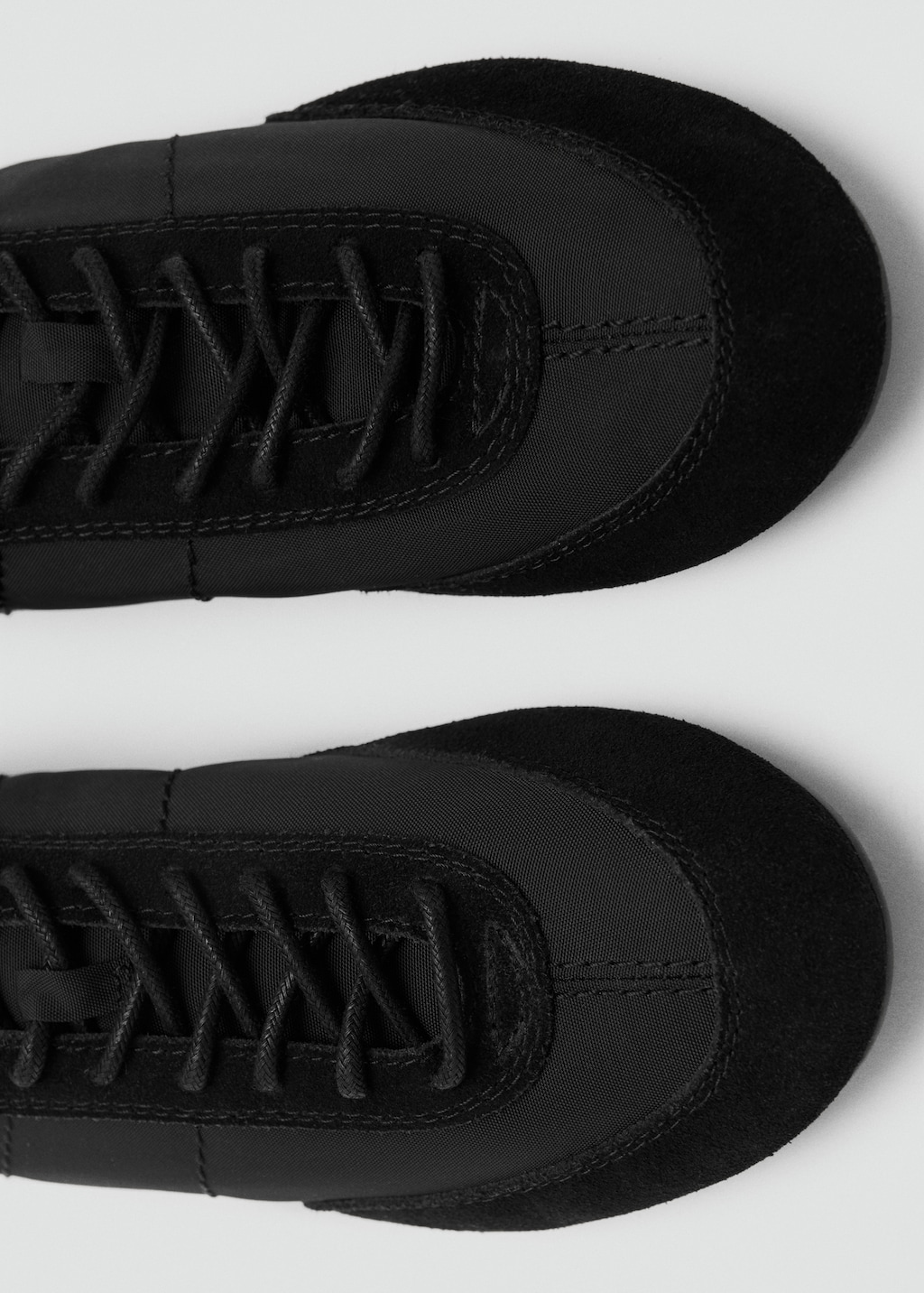 Women's flat shoes 2025 | MANGO USA