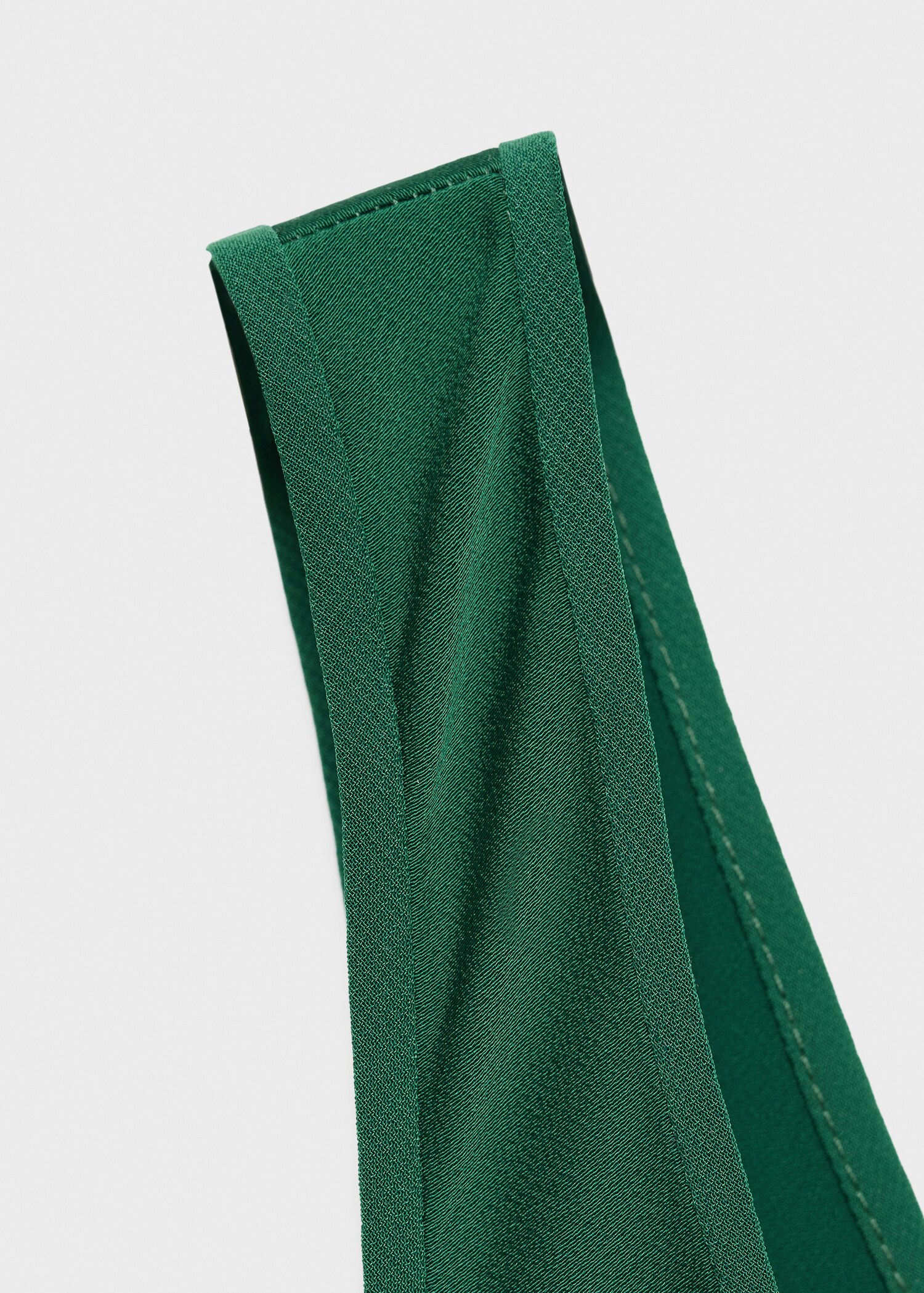 Long satin dress - Details of the article 0