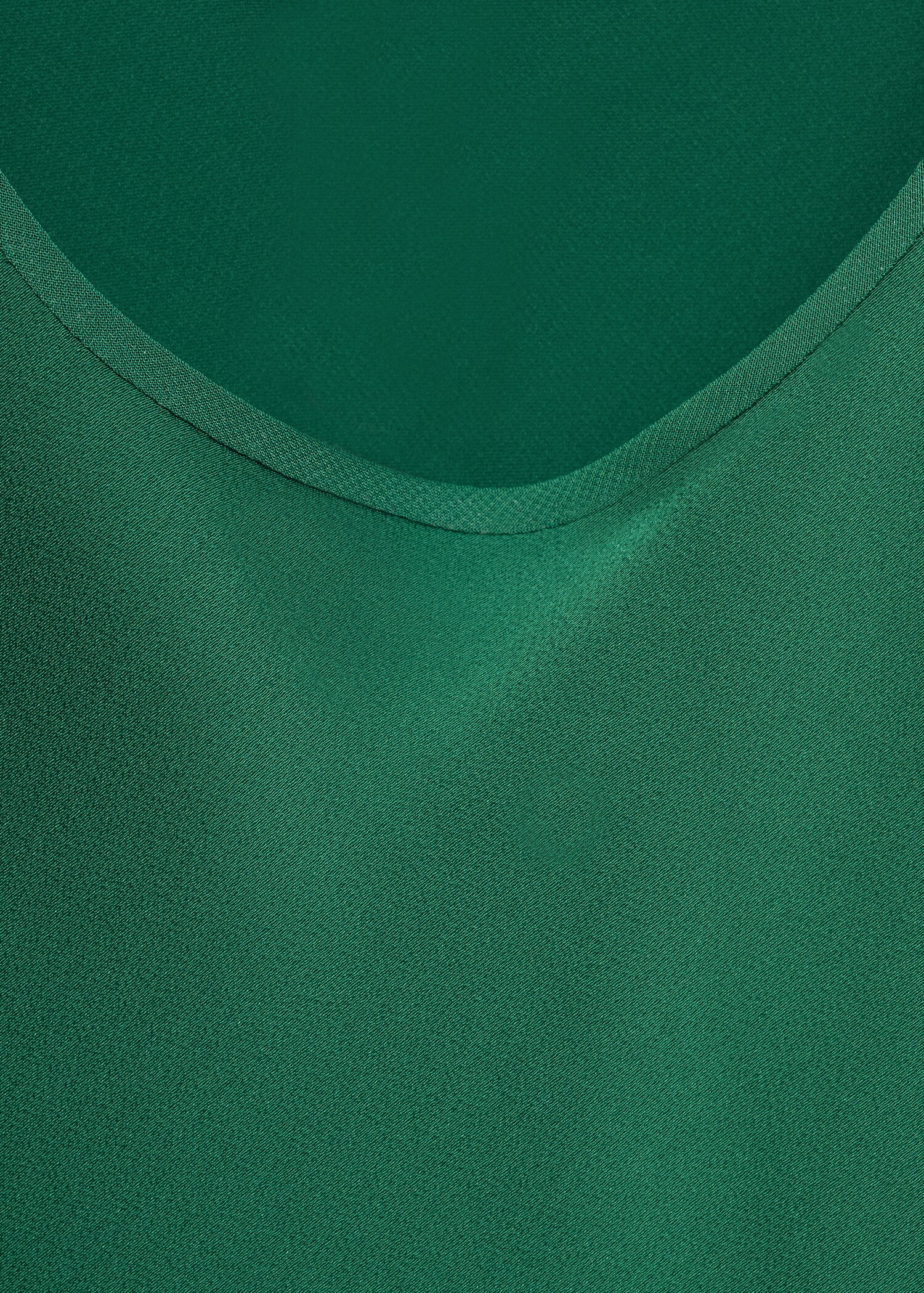 Long satin dress - Details of the article 8