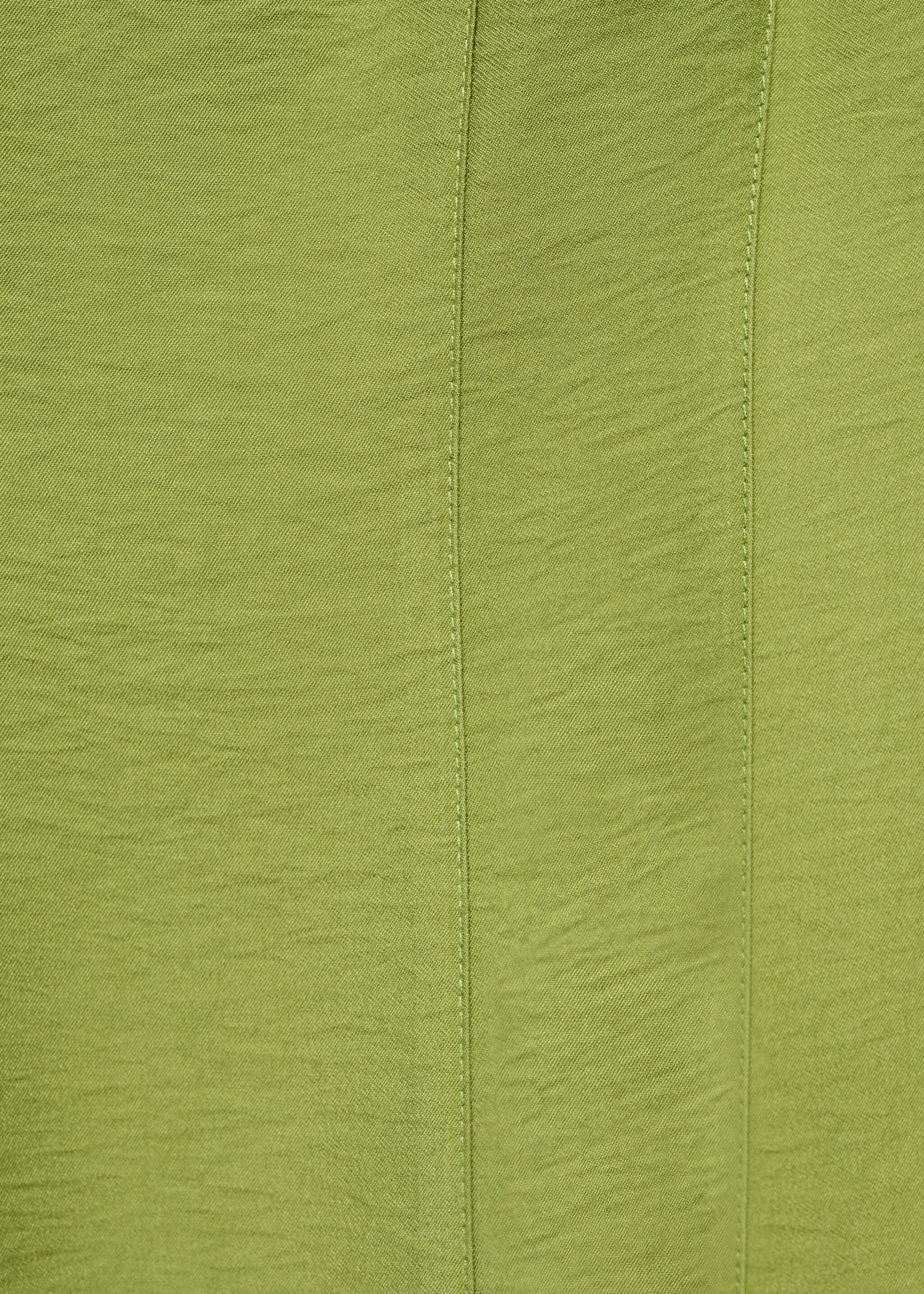 Midi-dress with stitching - Details of the article 8, Green. Ref: 17074788-00.