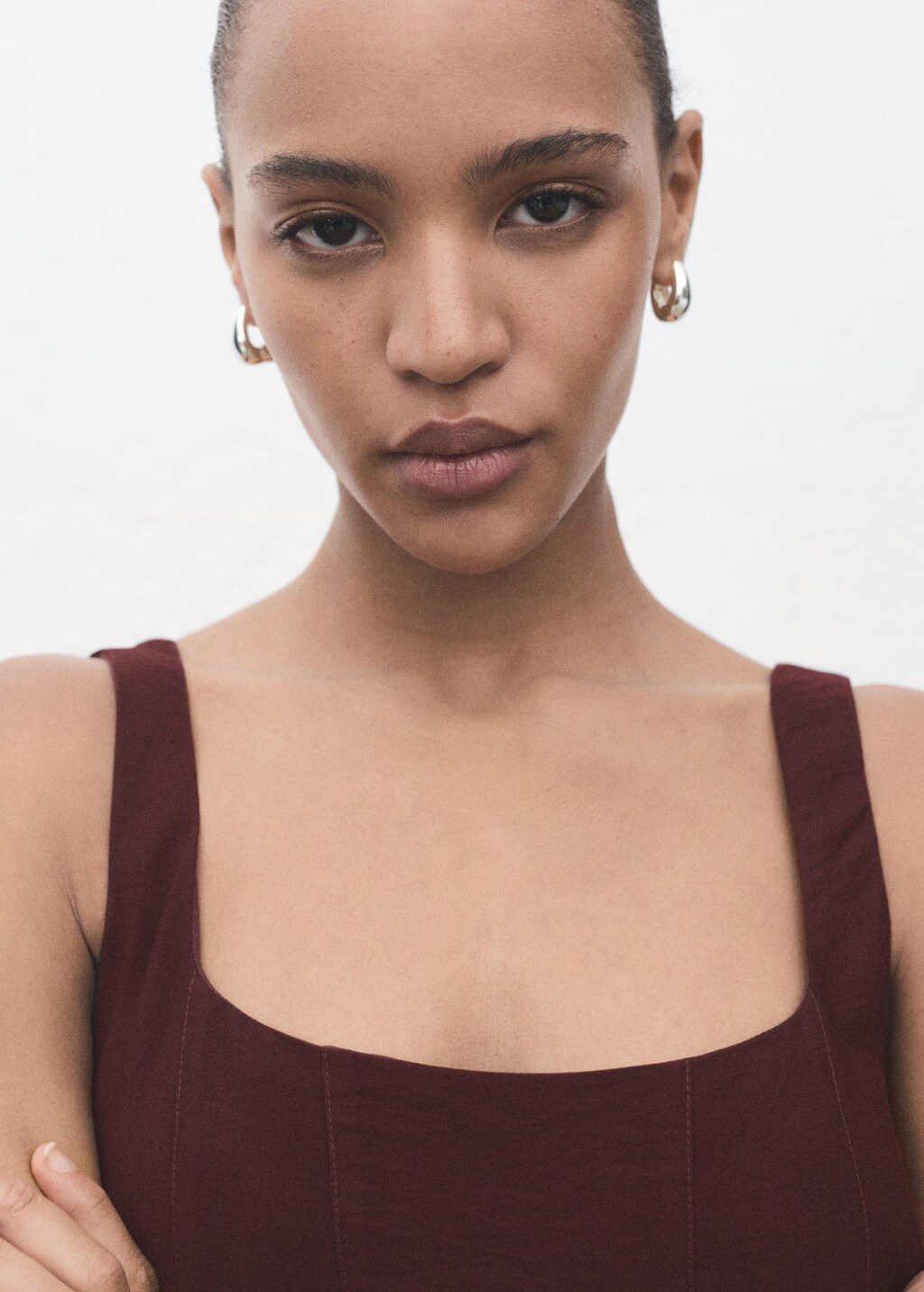 Midi-dress with stitching