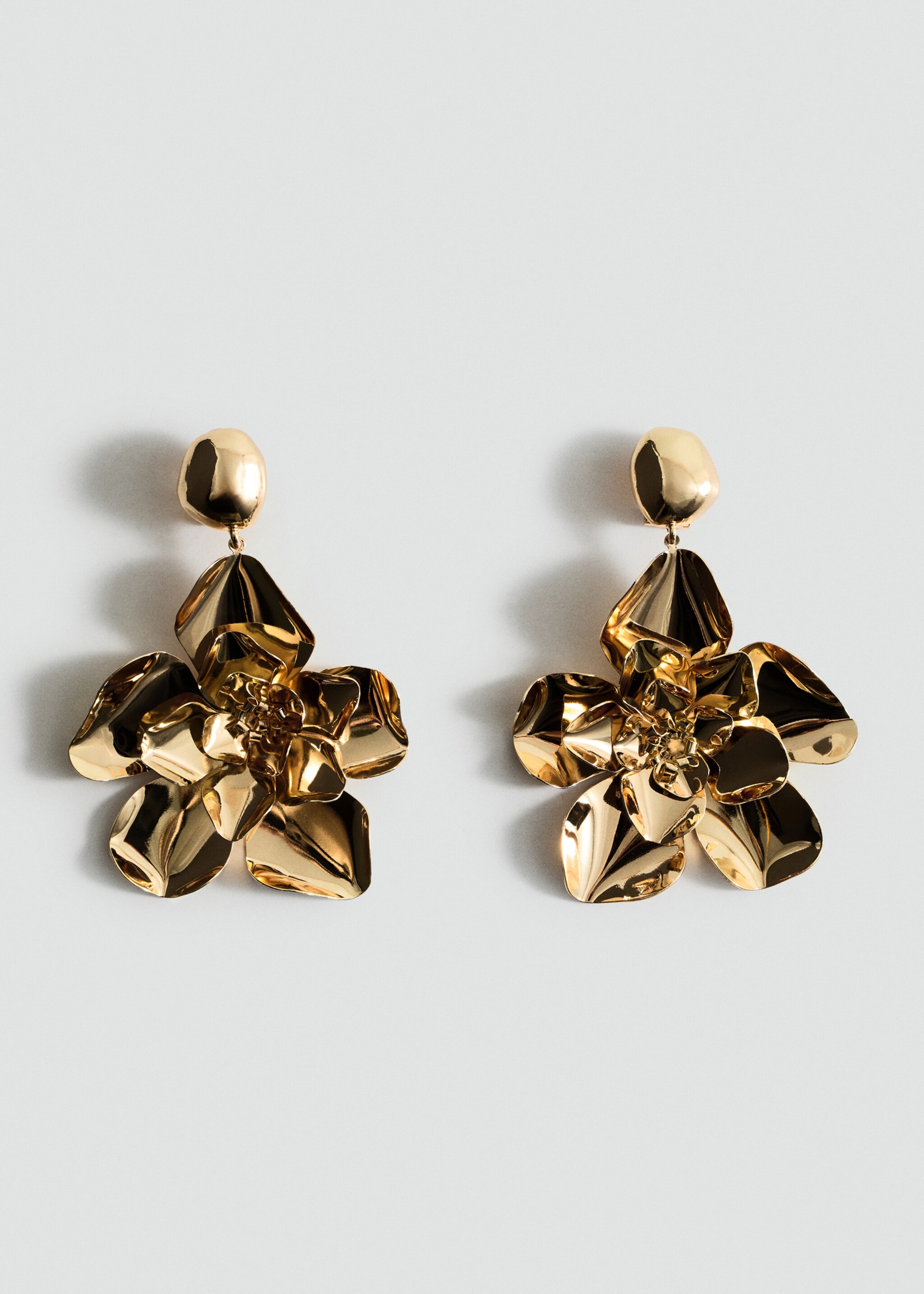 Maxi flower earrings - Article without model, Gold. Ref: 17074789-00.
