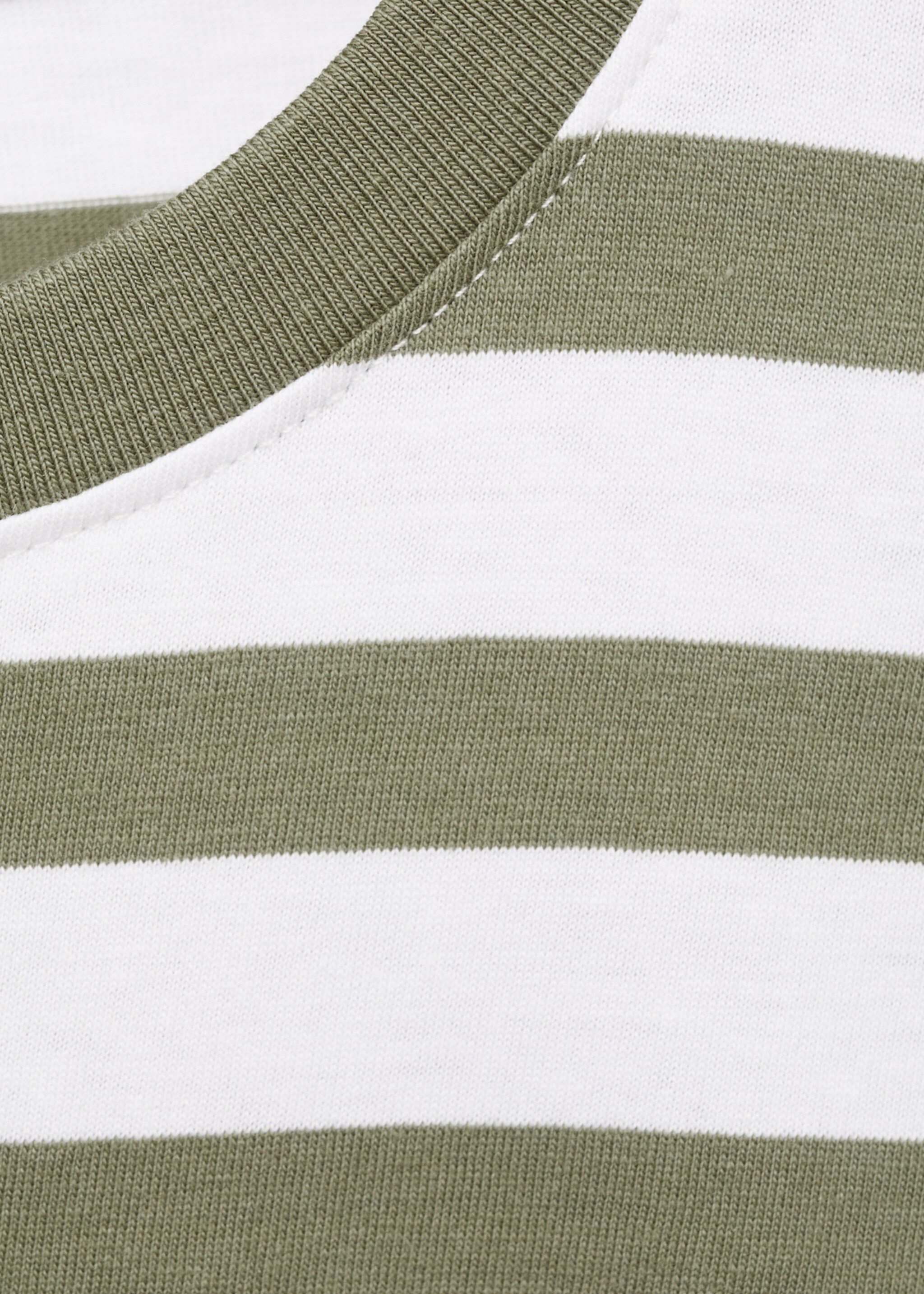 T-shirt à rayures poche - Détail de l'article 8, Vert. Ref: 17075149-00.