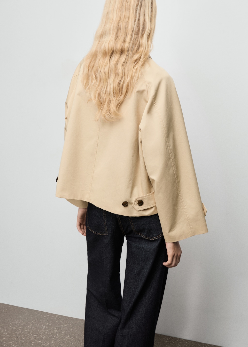 Mango Short oversized trench coat with epaulettes