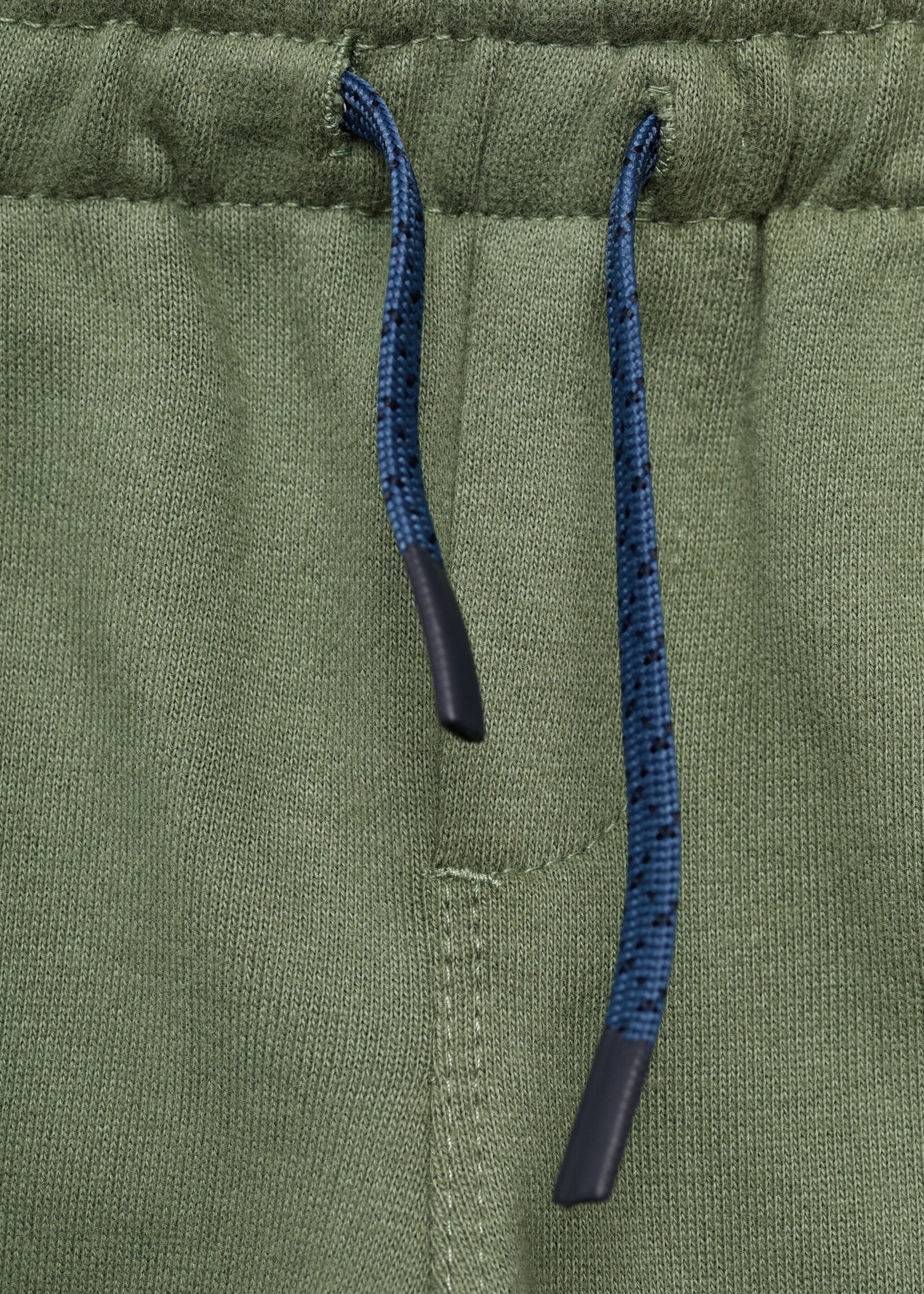 Katoenen joggingbroek met aansnoerkoord - Detail van het artikel 0, Groen. Ref: 17075153-00.