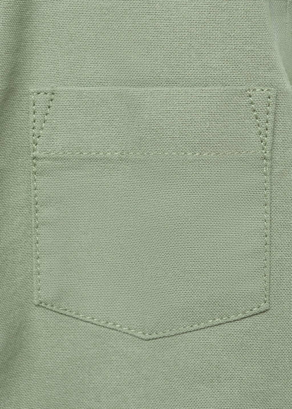 Cotton shirt with a collar