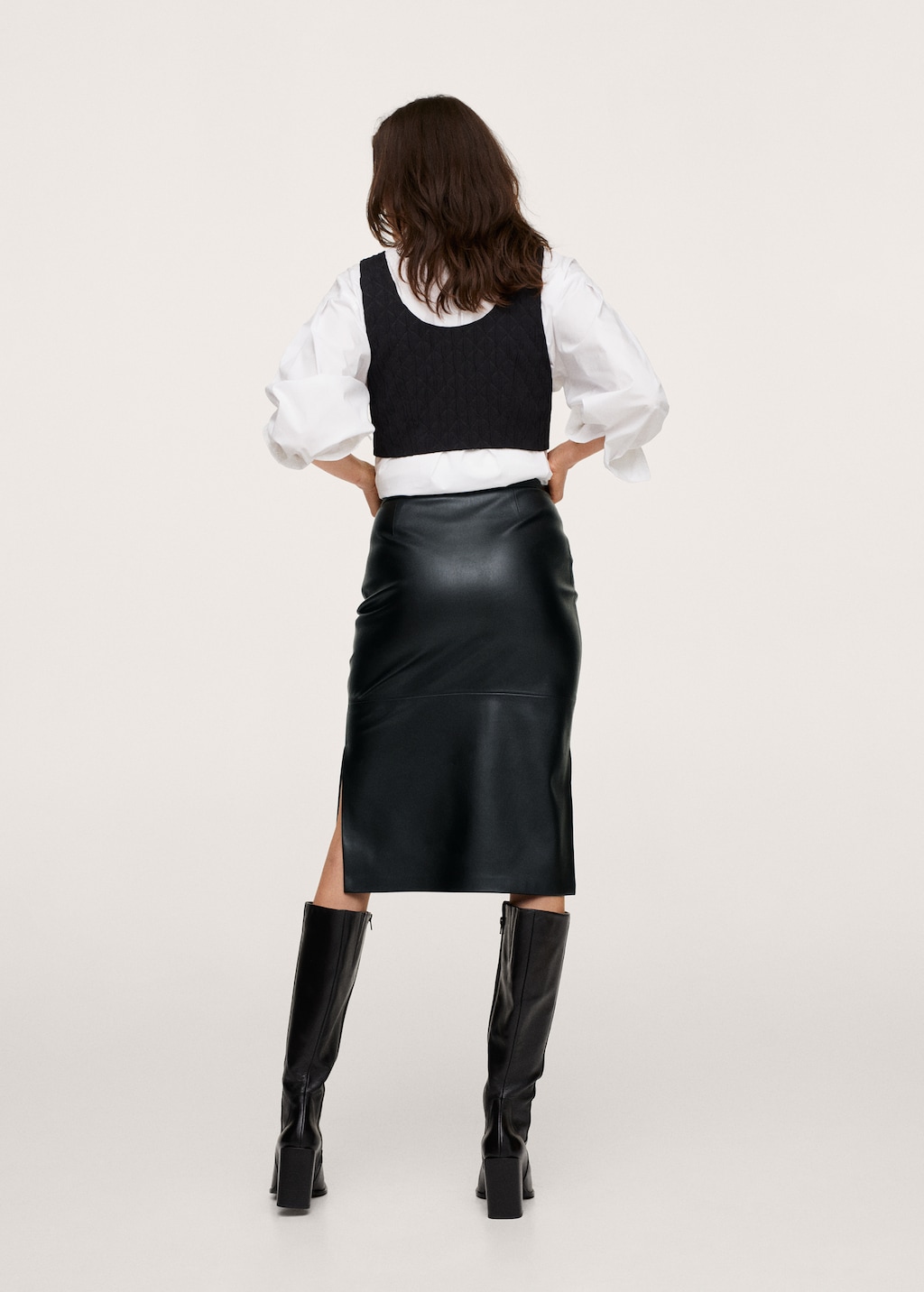 Falda efecto piel mango sale