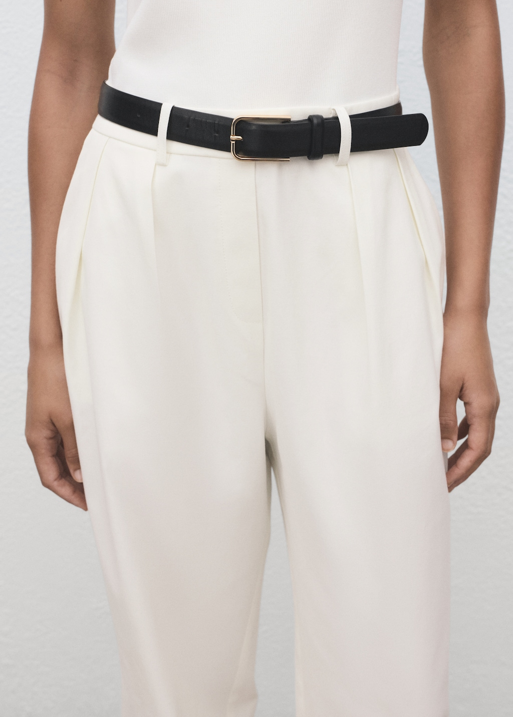 Combined-fabric jumpsuit with belt