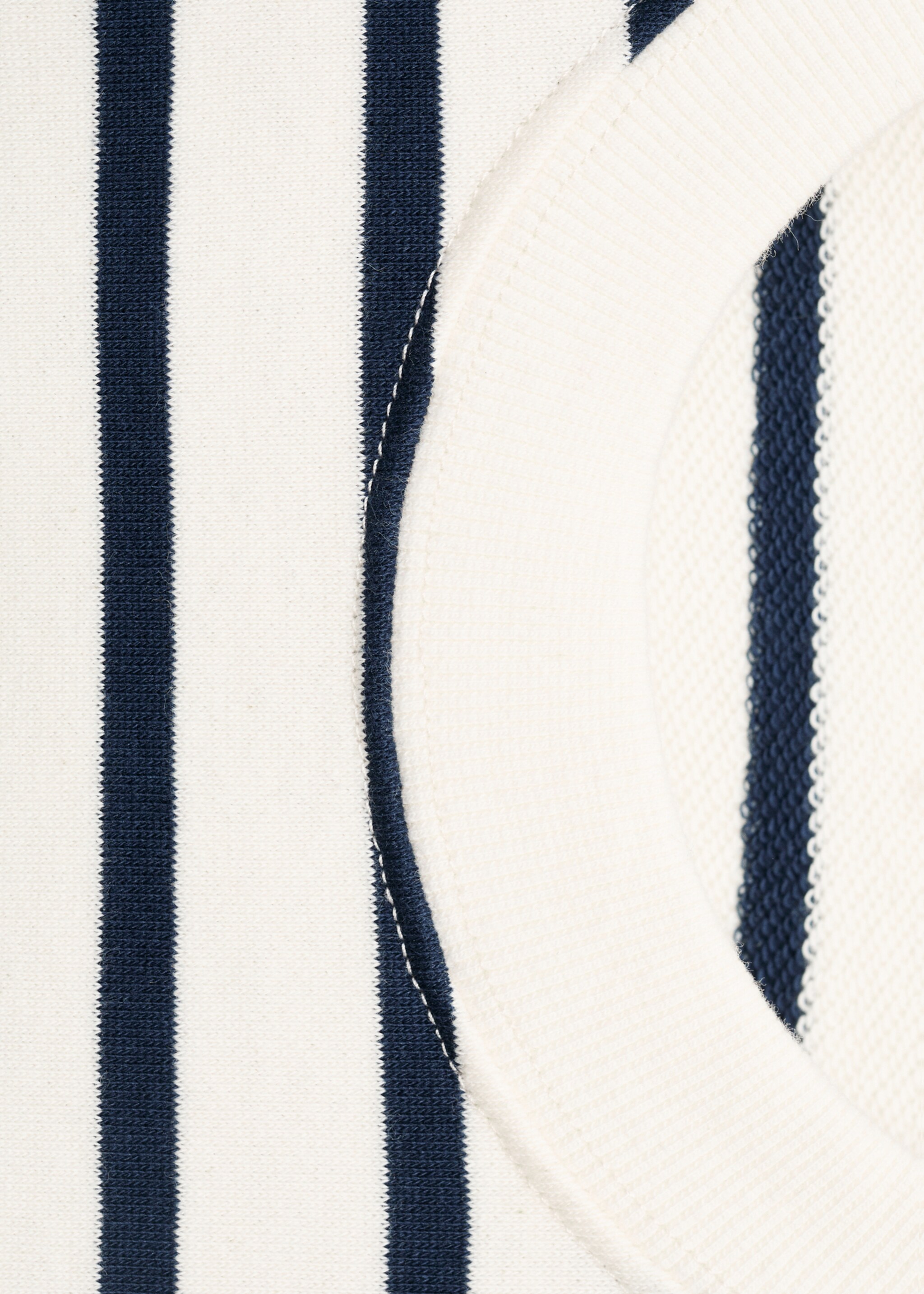 Contrast striped sweatshirt - Details of the article 8, Off White. Ref: 17075792-00.