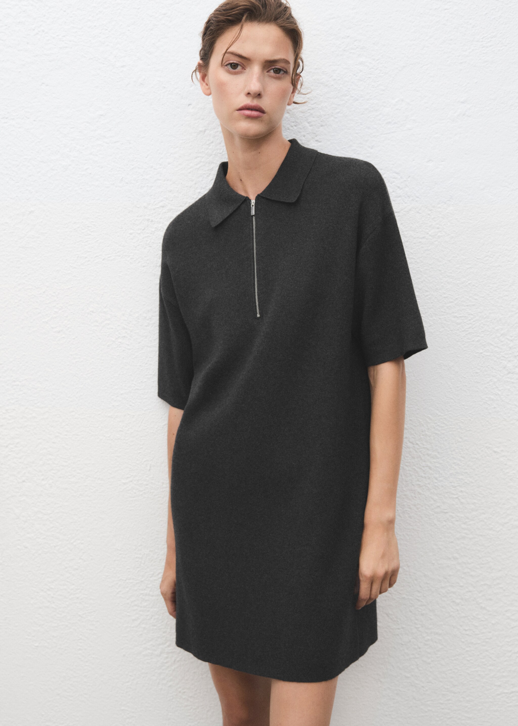 Knitted dress with polo neck - Medium plane, Dark Heather Grey. Ref: 17075803-00.