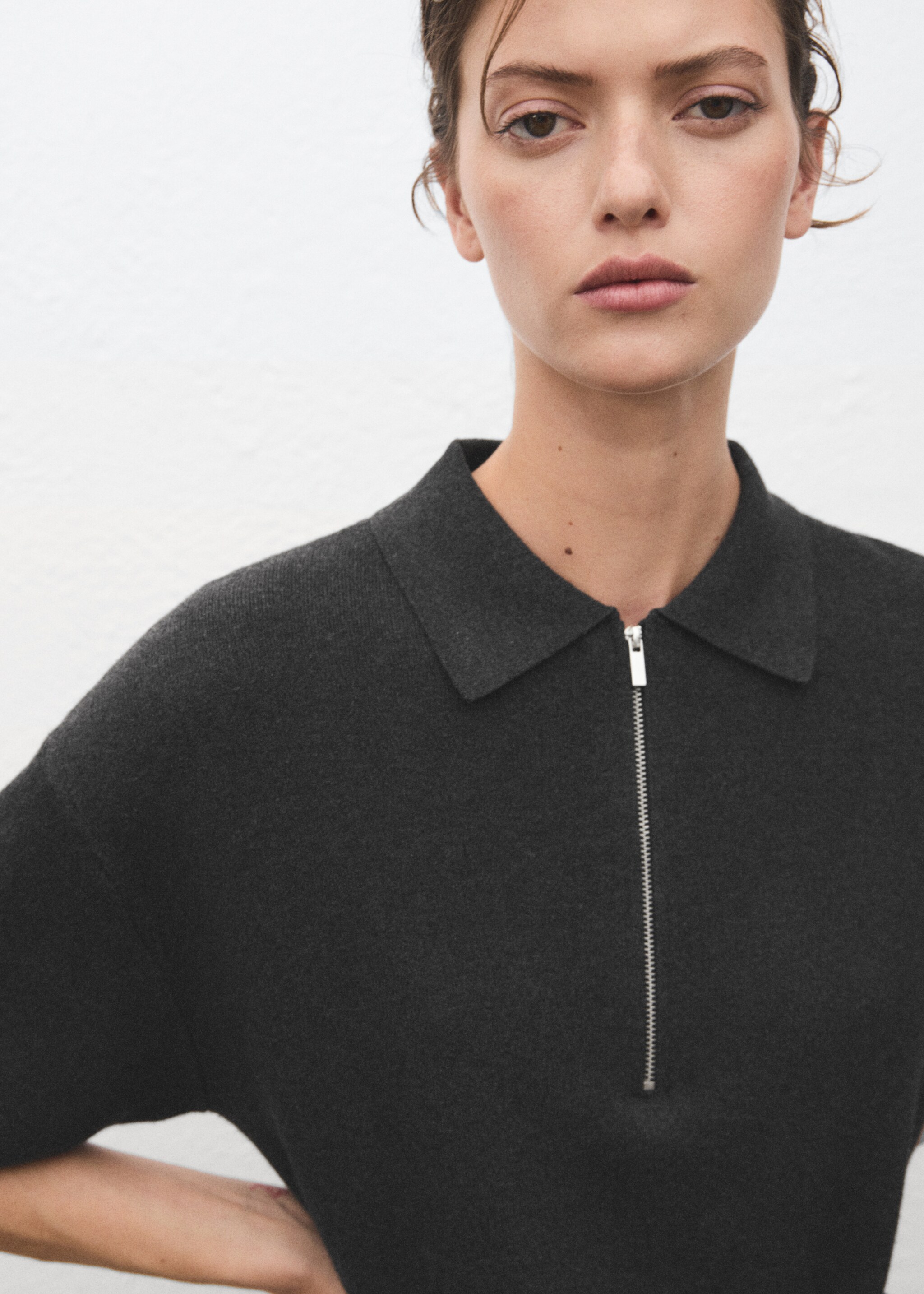 Knitted dress with polo neck - Details of the article 1, Dark Heather Grey. Ref: 17075803-00.