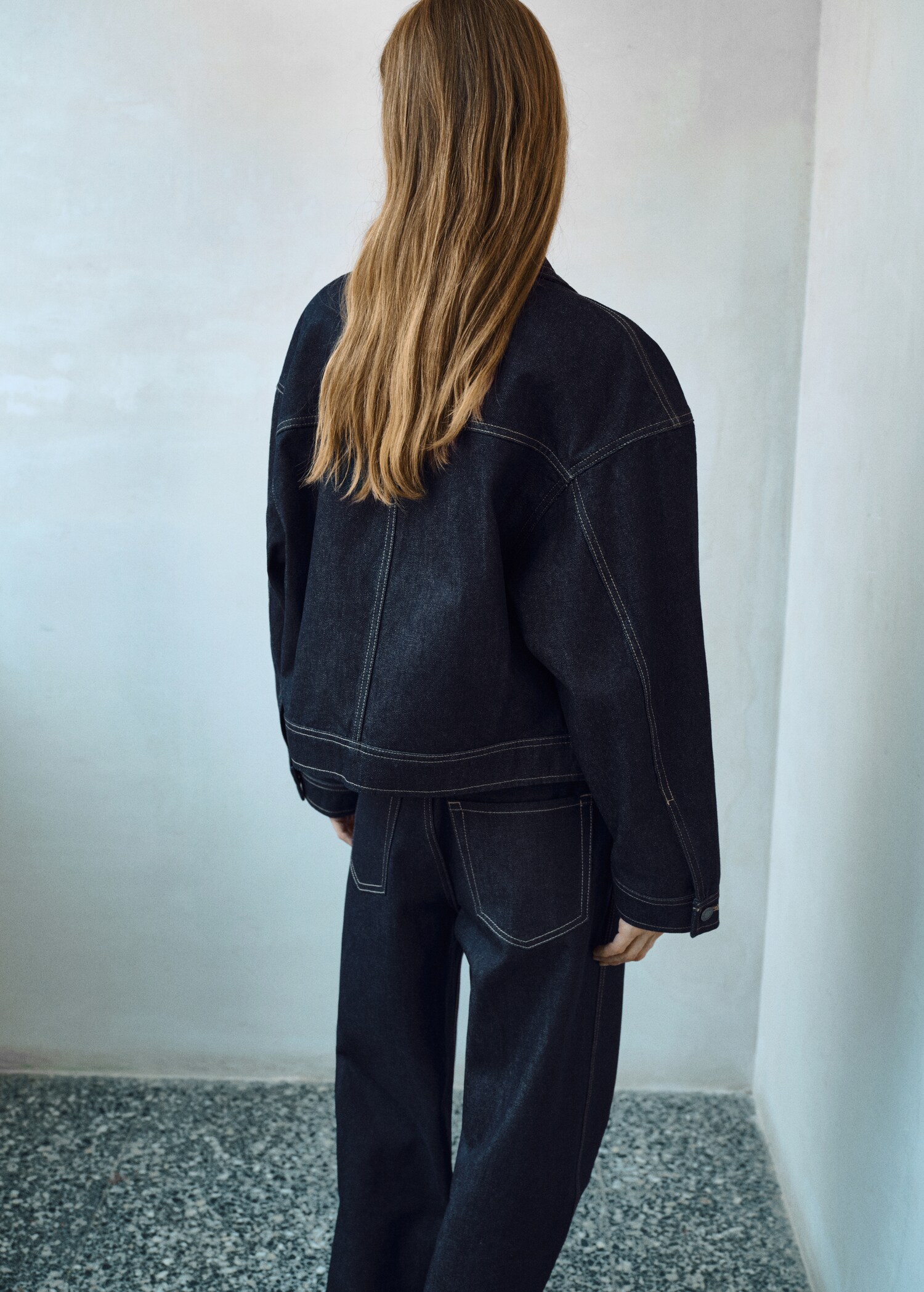 Veste denim coutures décoratives - Verso de l’article