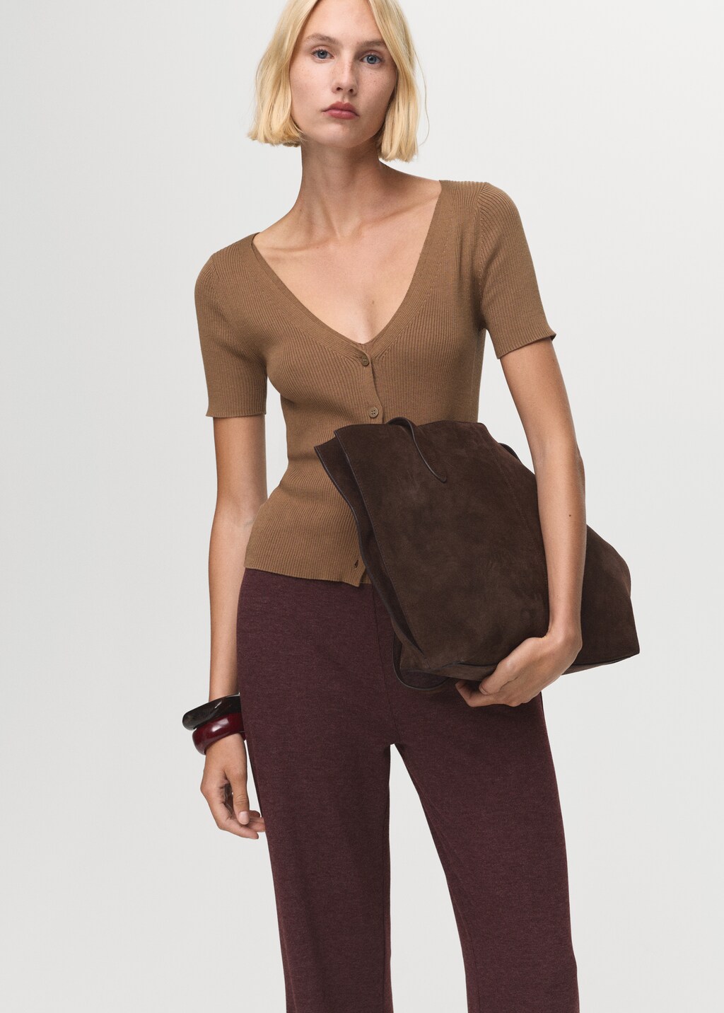 Knitted pants with elastic waistband - image 4