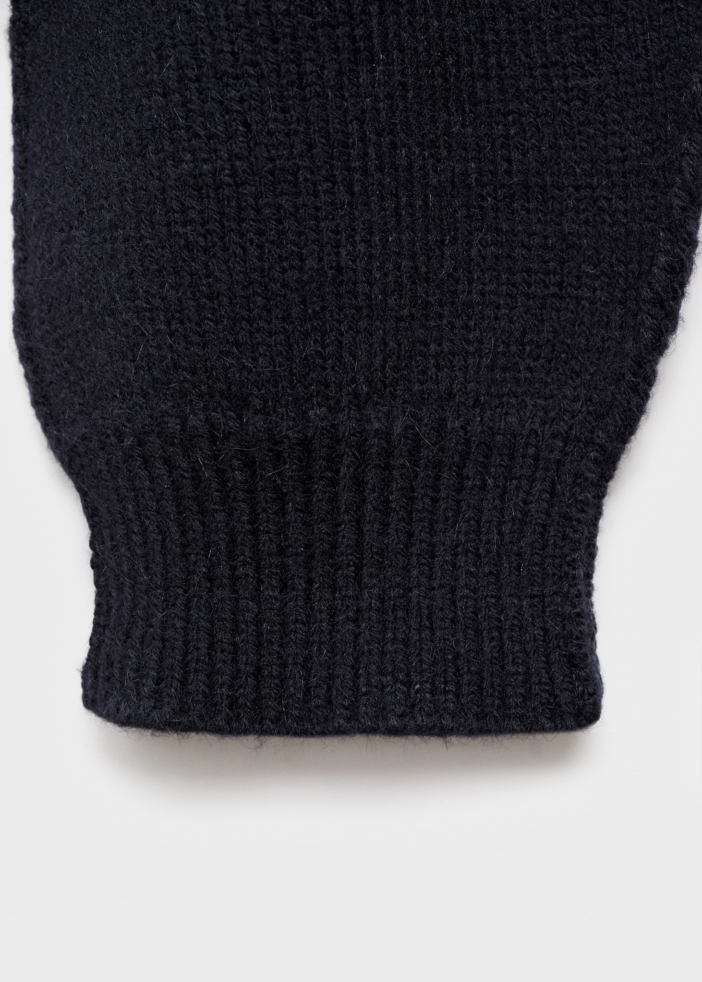 Straight-fit cardigan with buttons