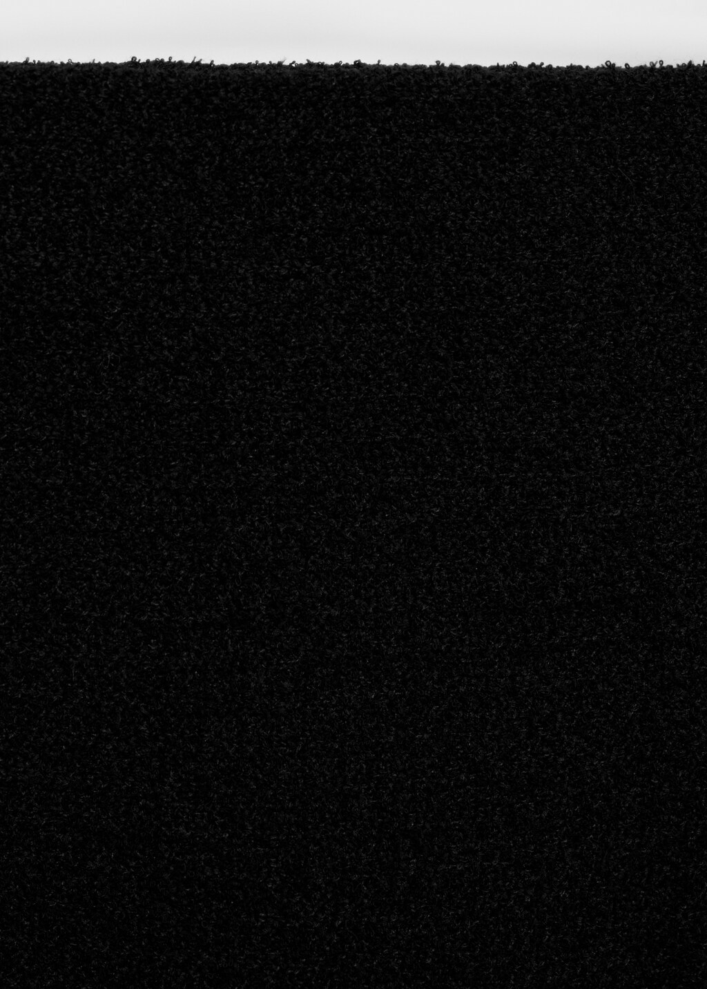 Tweed skirt with frayed hem