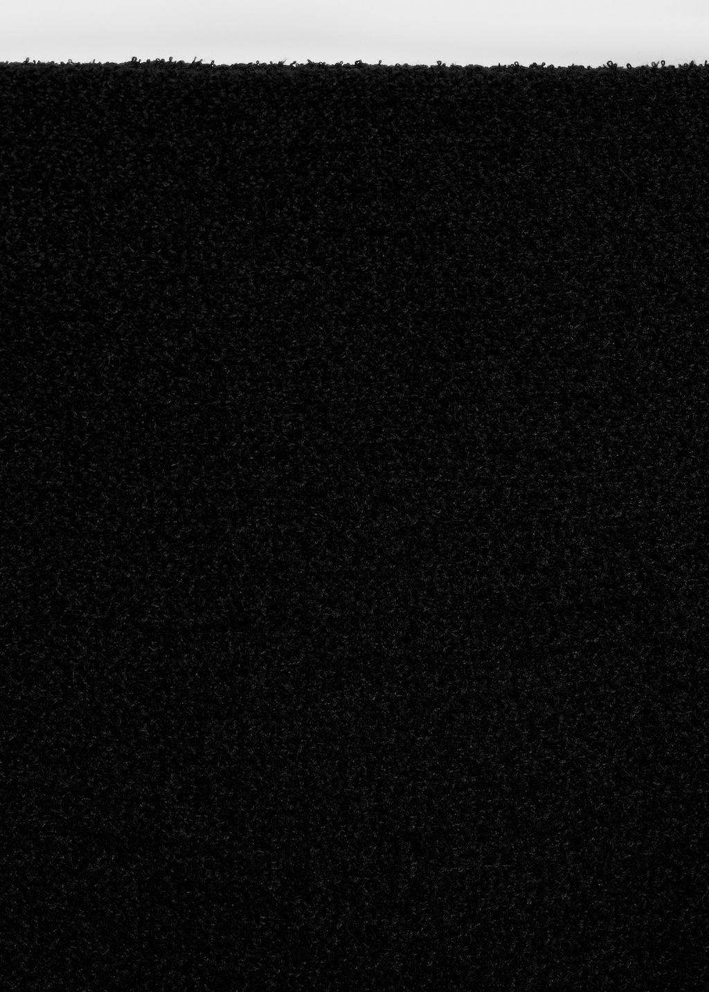 Tweed skirt with frayed hem