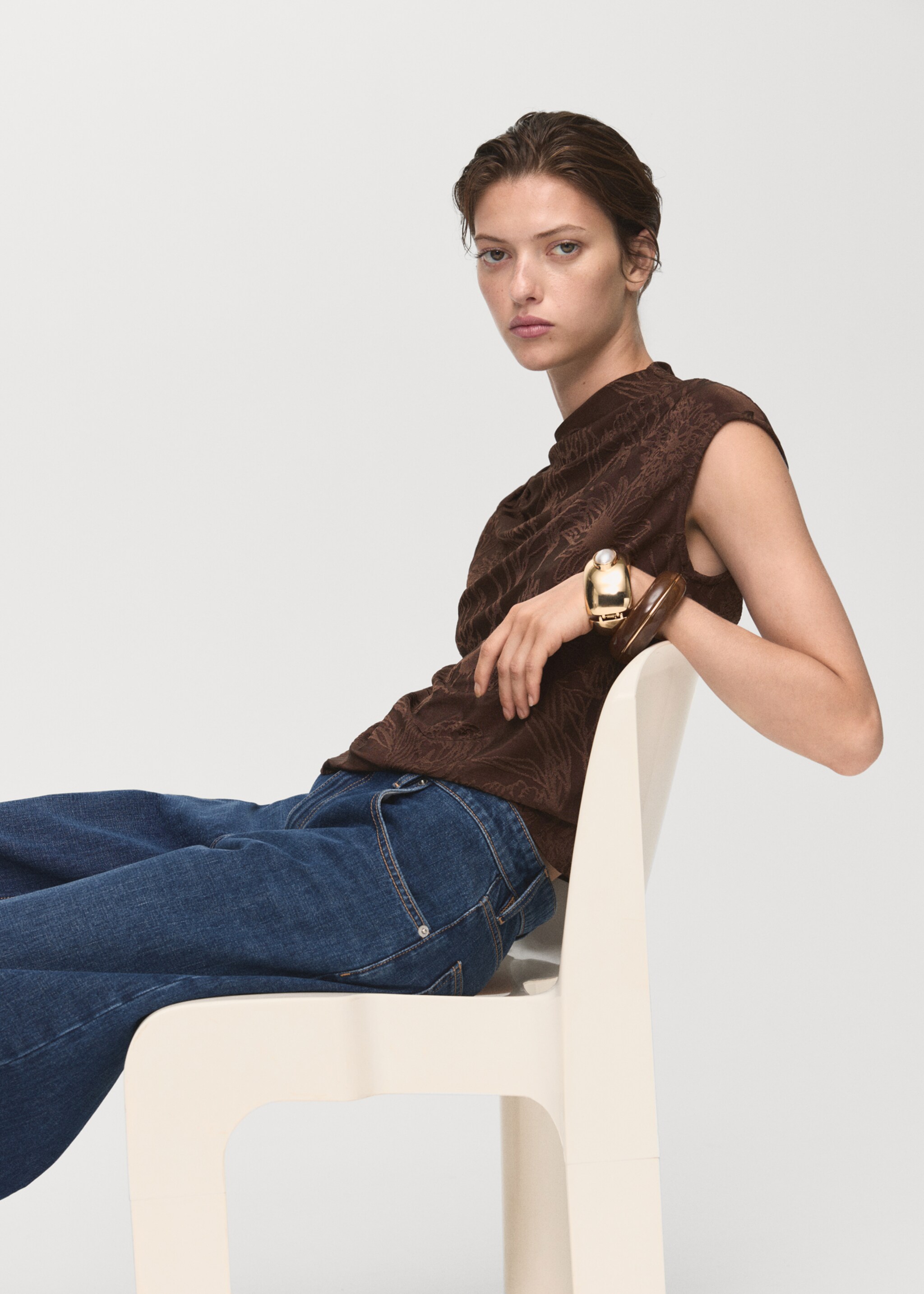 Jacquard floral-print top - Details of the article 2, Brown. Ref: 17075827-00.