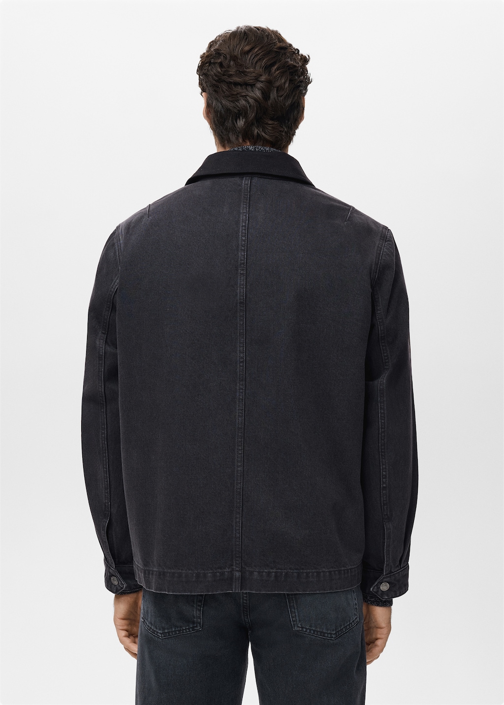 Denim jacket pockets