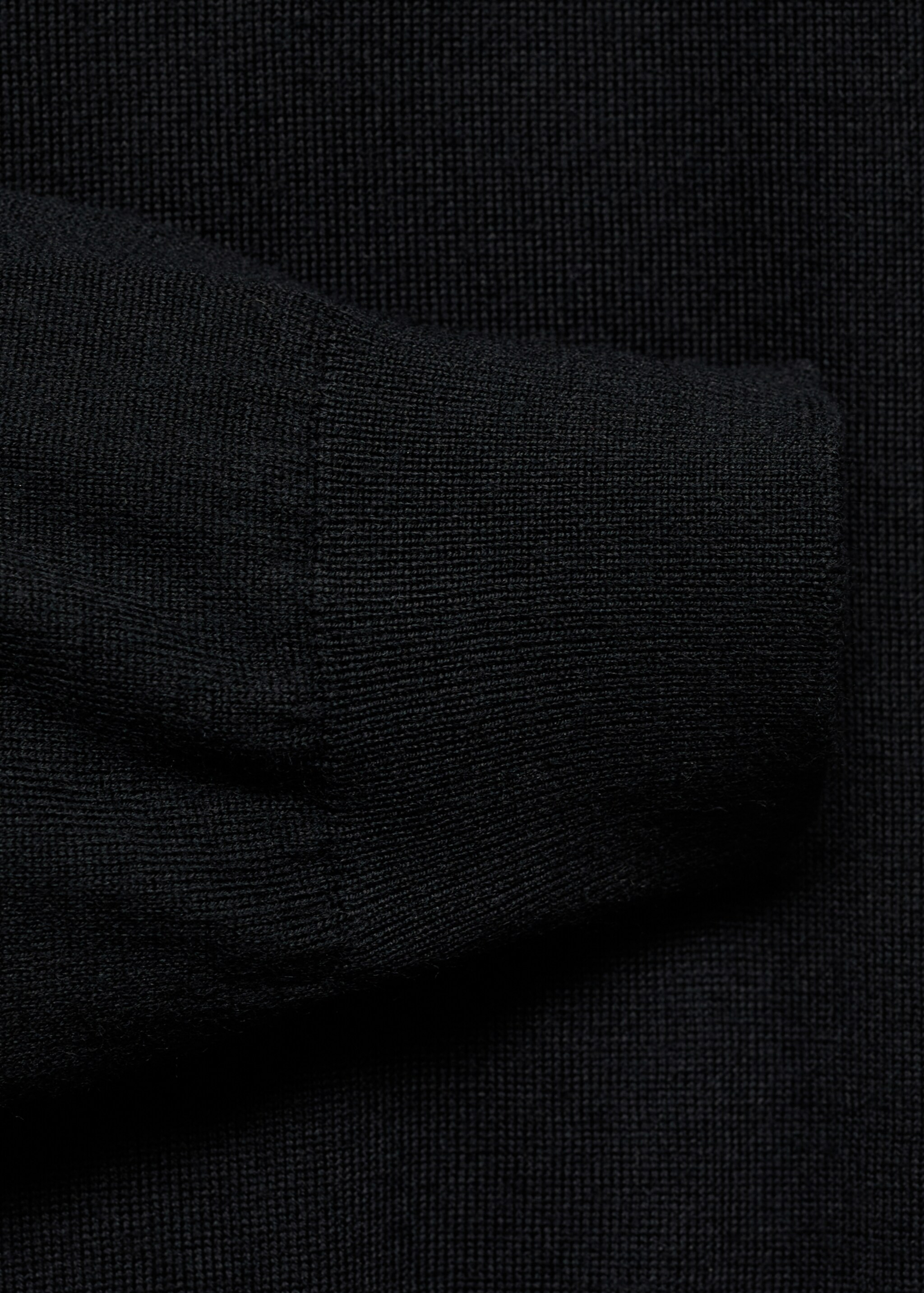 Pullover 100% lana collo stondato - Dettaglio dell'articolo 8