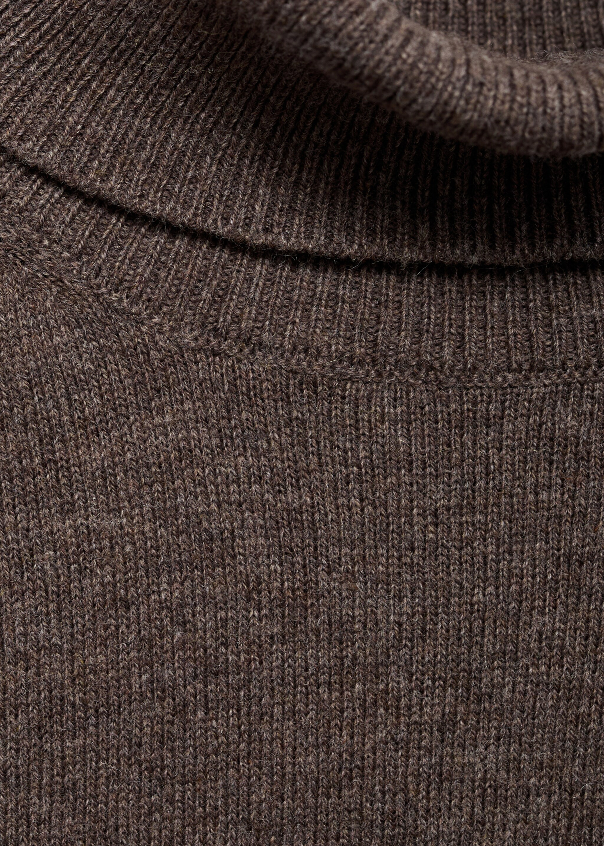 Turtleneck knit sweater - Details of the article 8, Brown. Ref: 17075971-00.