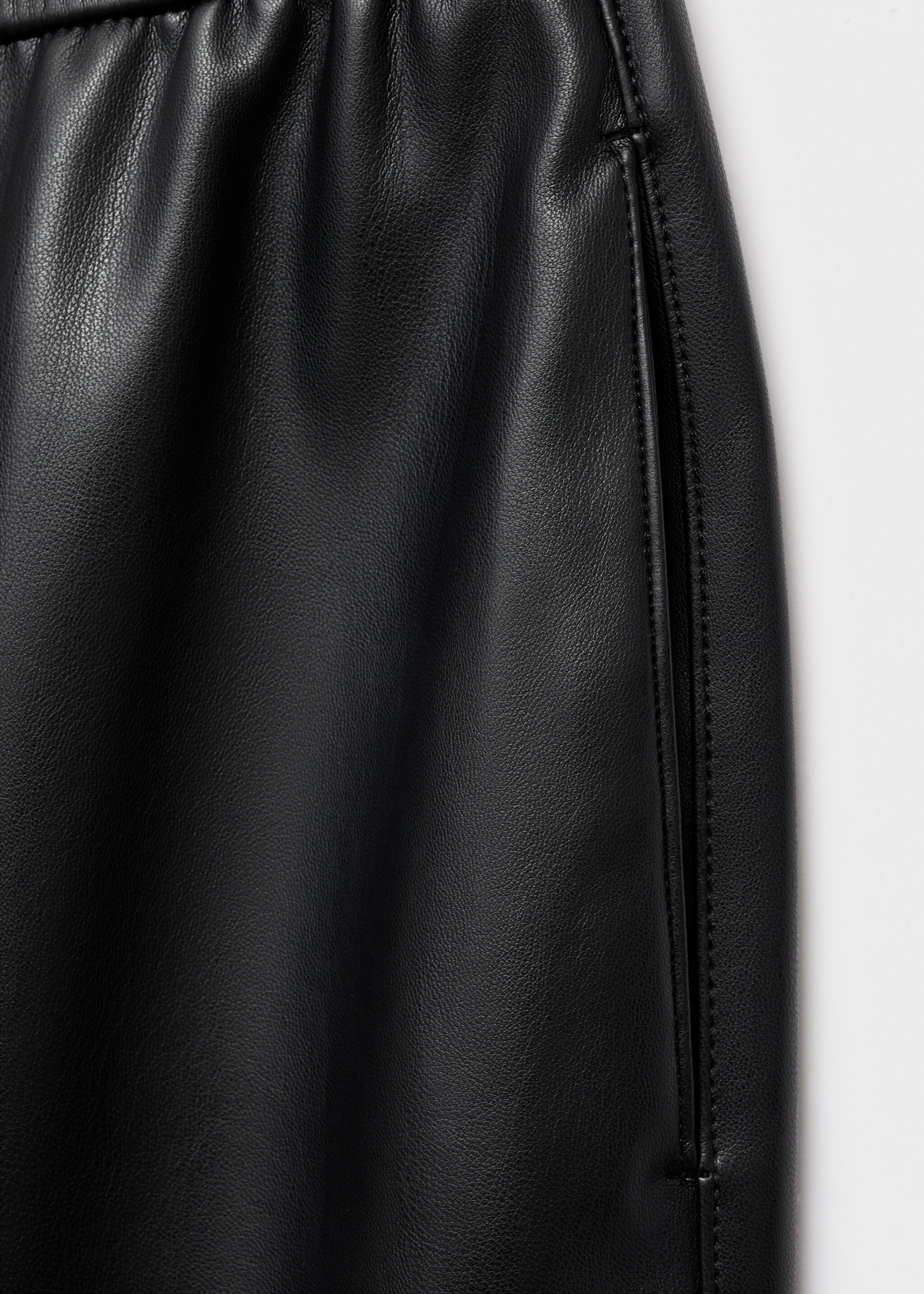 Leather-effect elastic waist trousers - Details of the article 0, Black. Ref: 17075974-00.