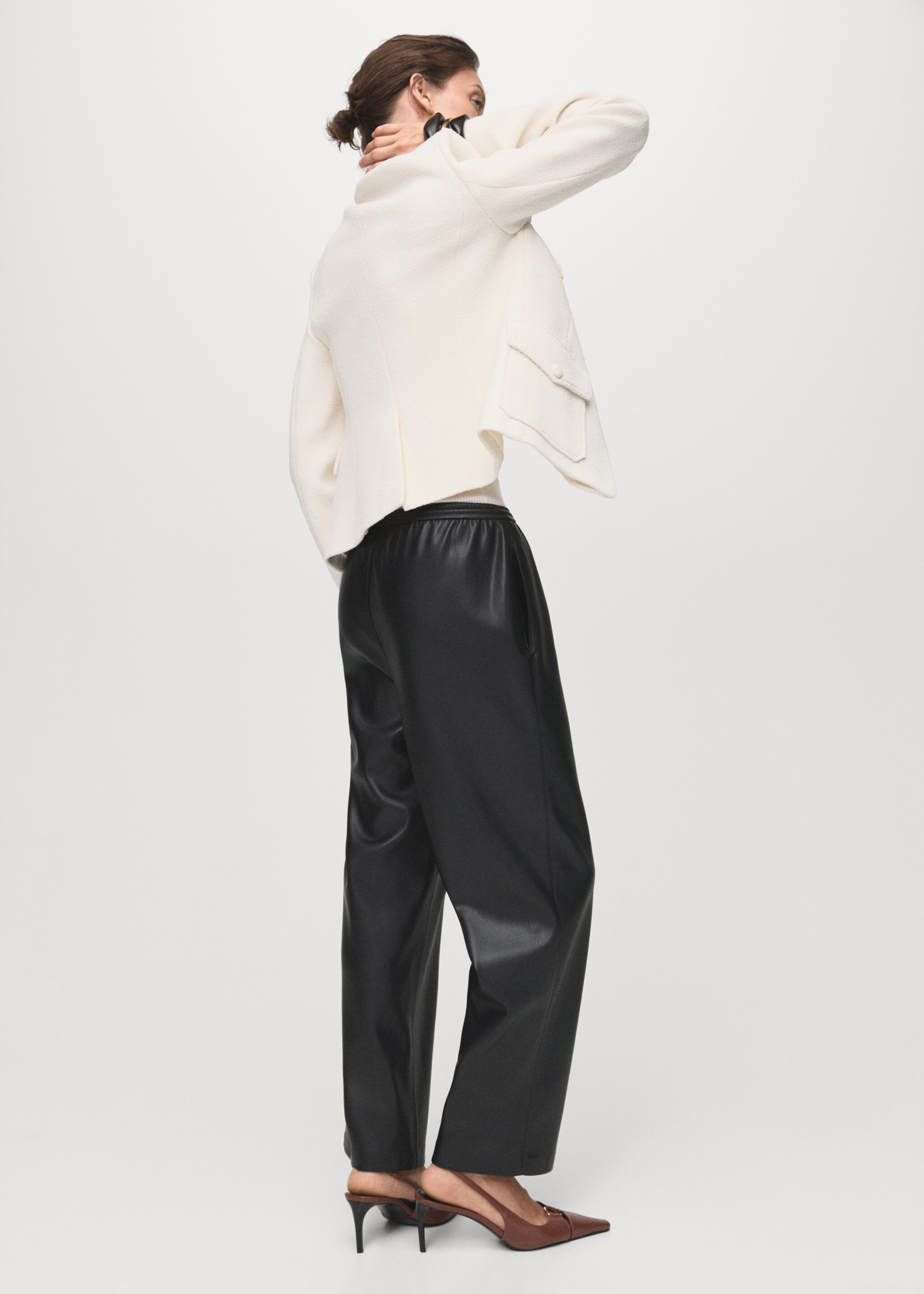 Leather-effect elastic waist trousers - Reverse of the article, Black. Ref: 17075974-00.