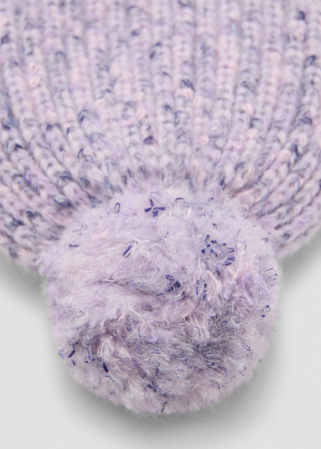 Mottled bobble hat